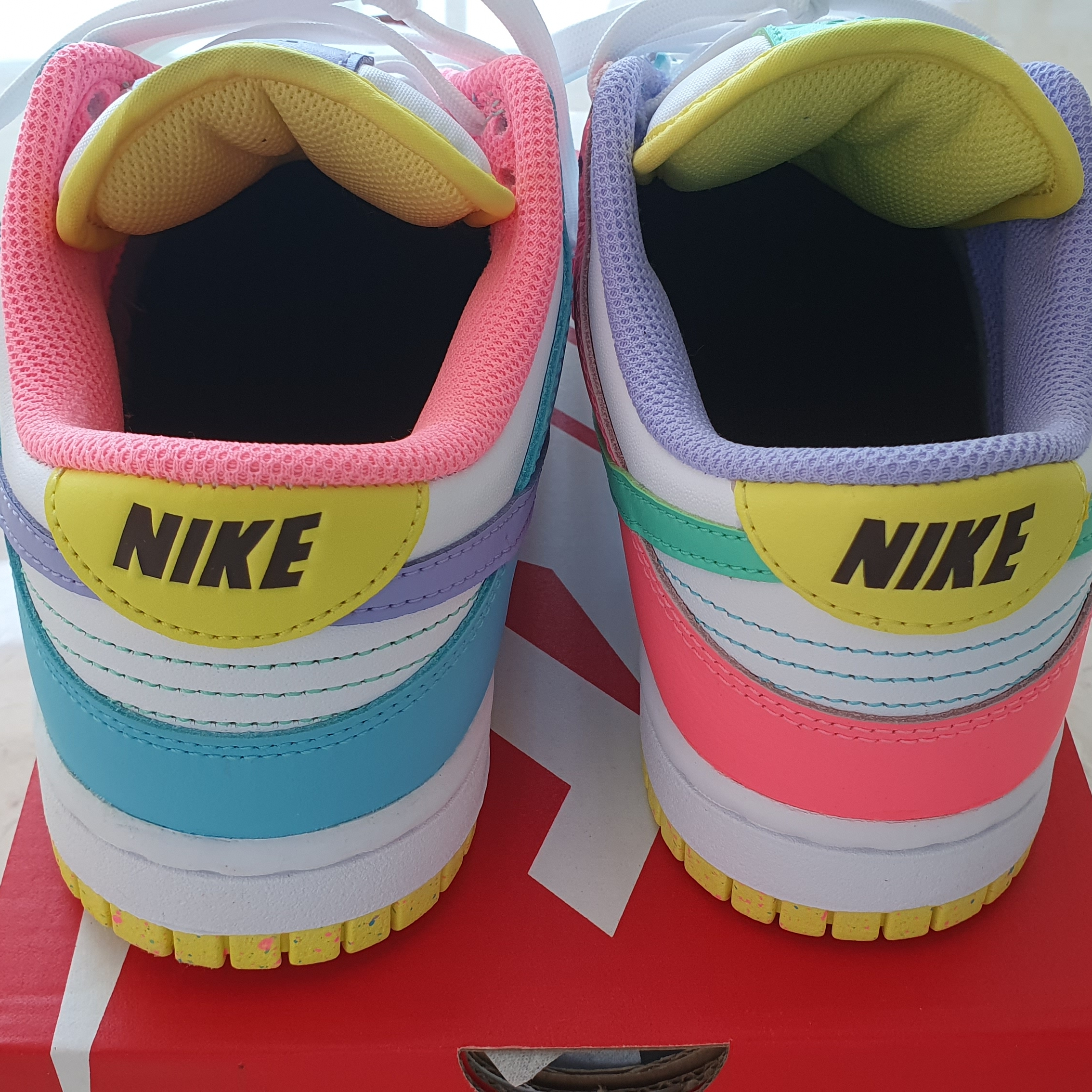 (W) Nike Dunk Low SE Candy 착용 스타일 - 2