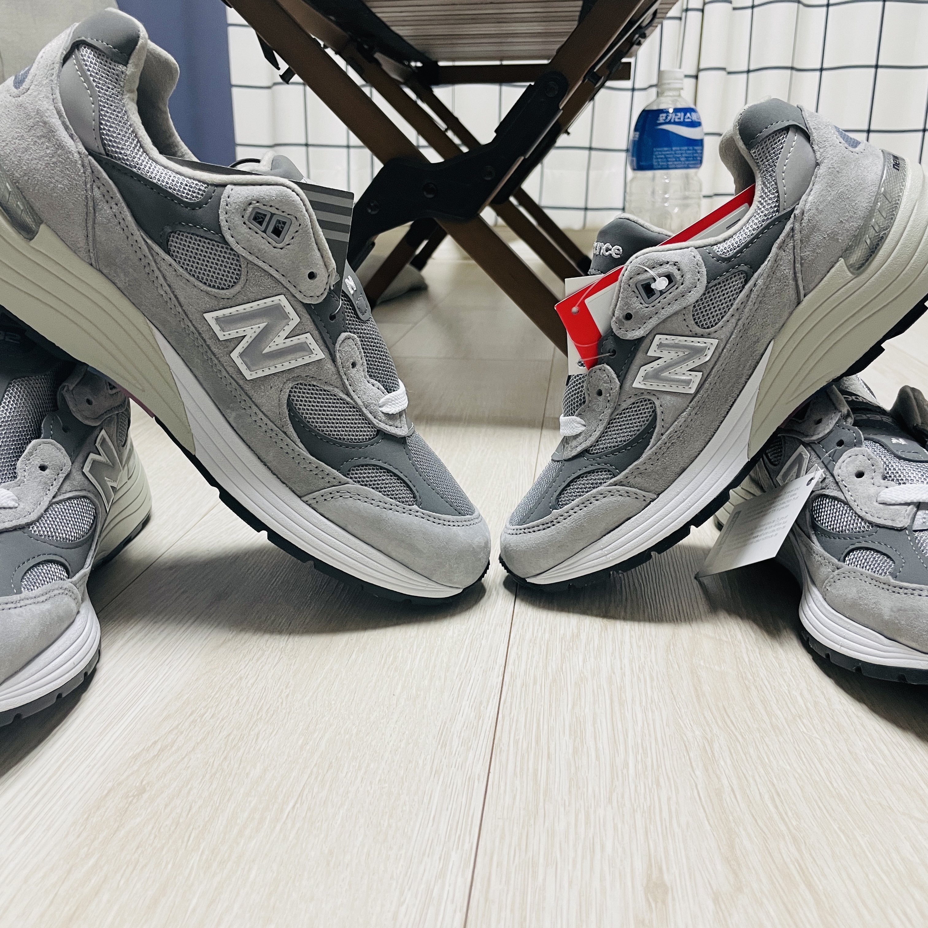 New Balance 992 Made in USA Grey - D Standard 착용 스타일