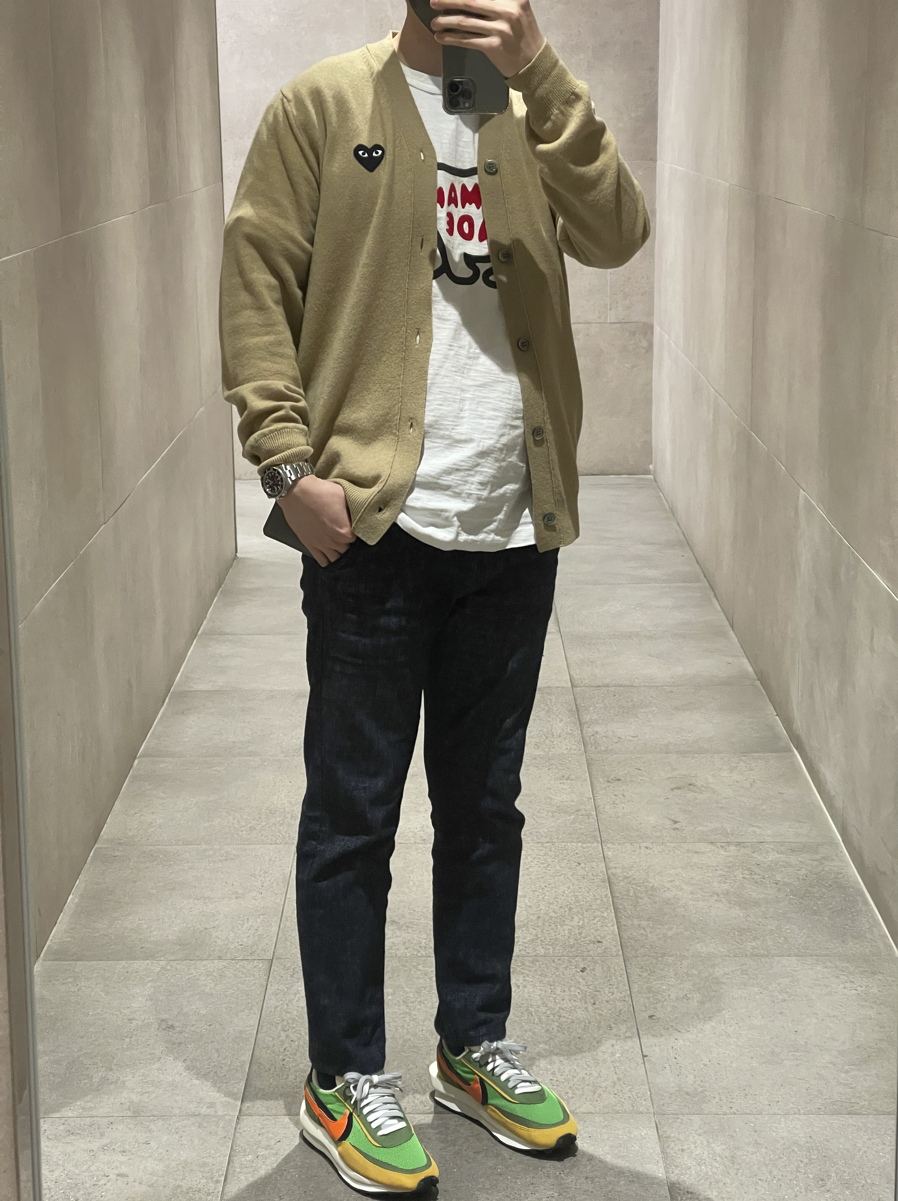 Nike x Sacai LDWaffle Green Multi 착용 스타일 - 1