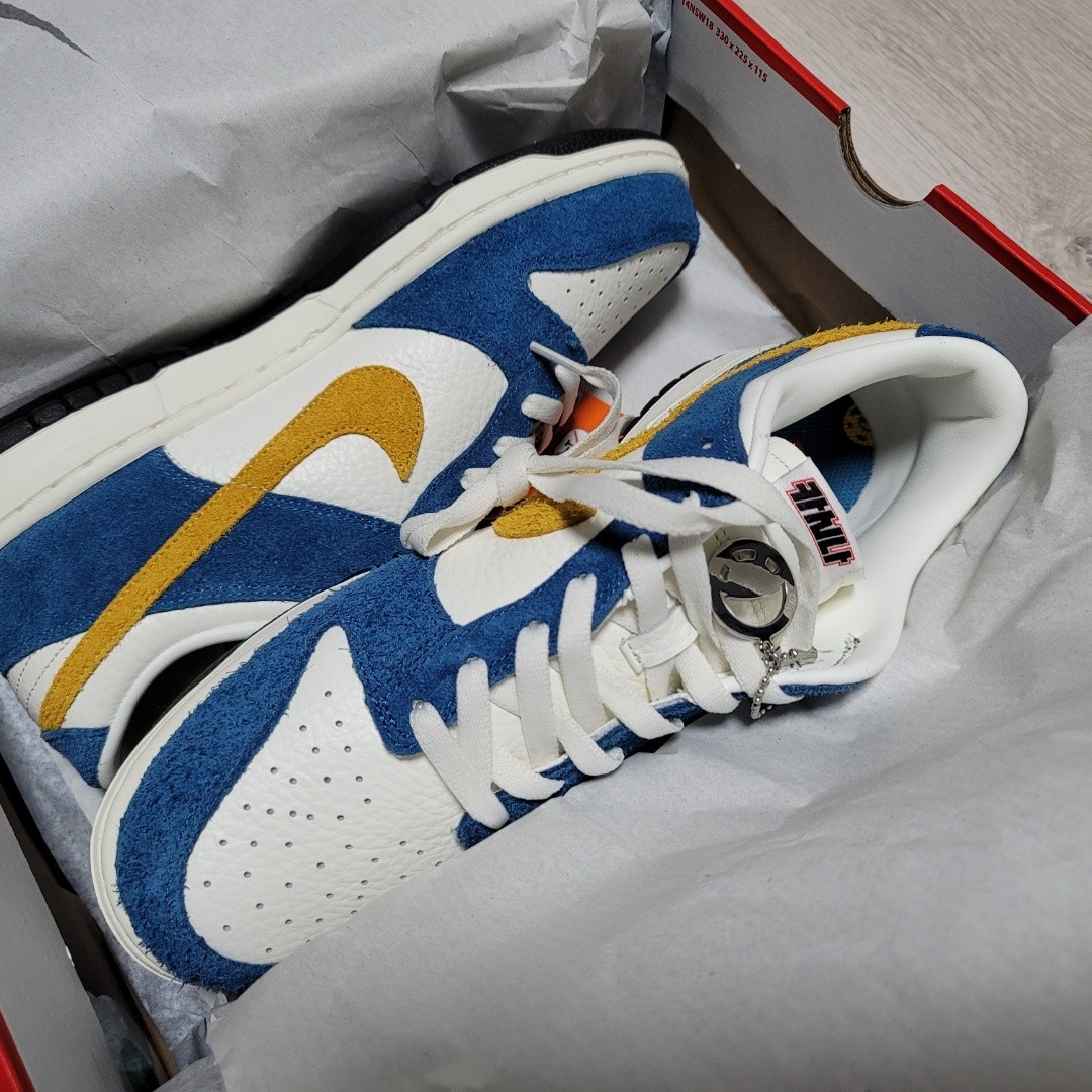 Nike x Kasina Dunk Low 80's Bus 착용 스타일 - 1