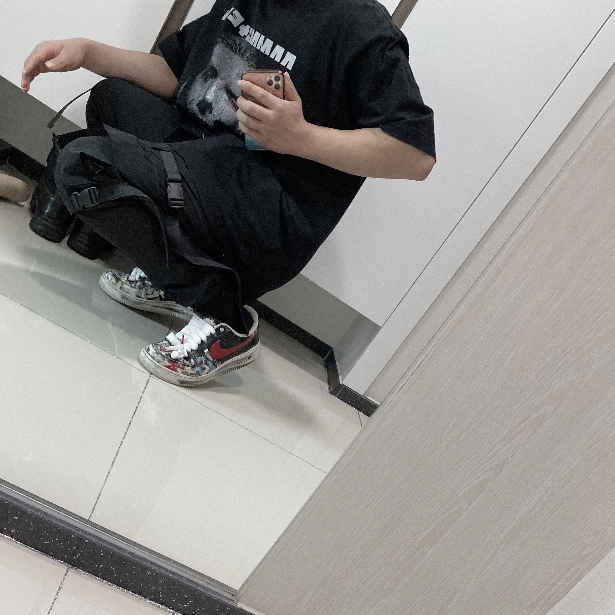 Nike x Peaceminusone Air Force 1 Low Para-Noise 착용 스타일