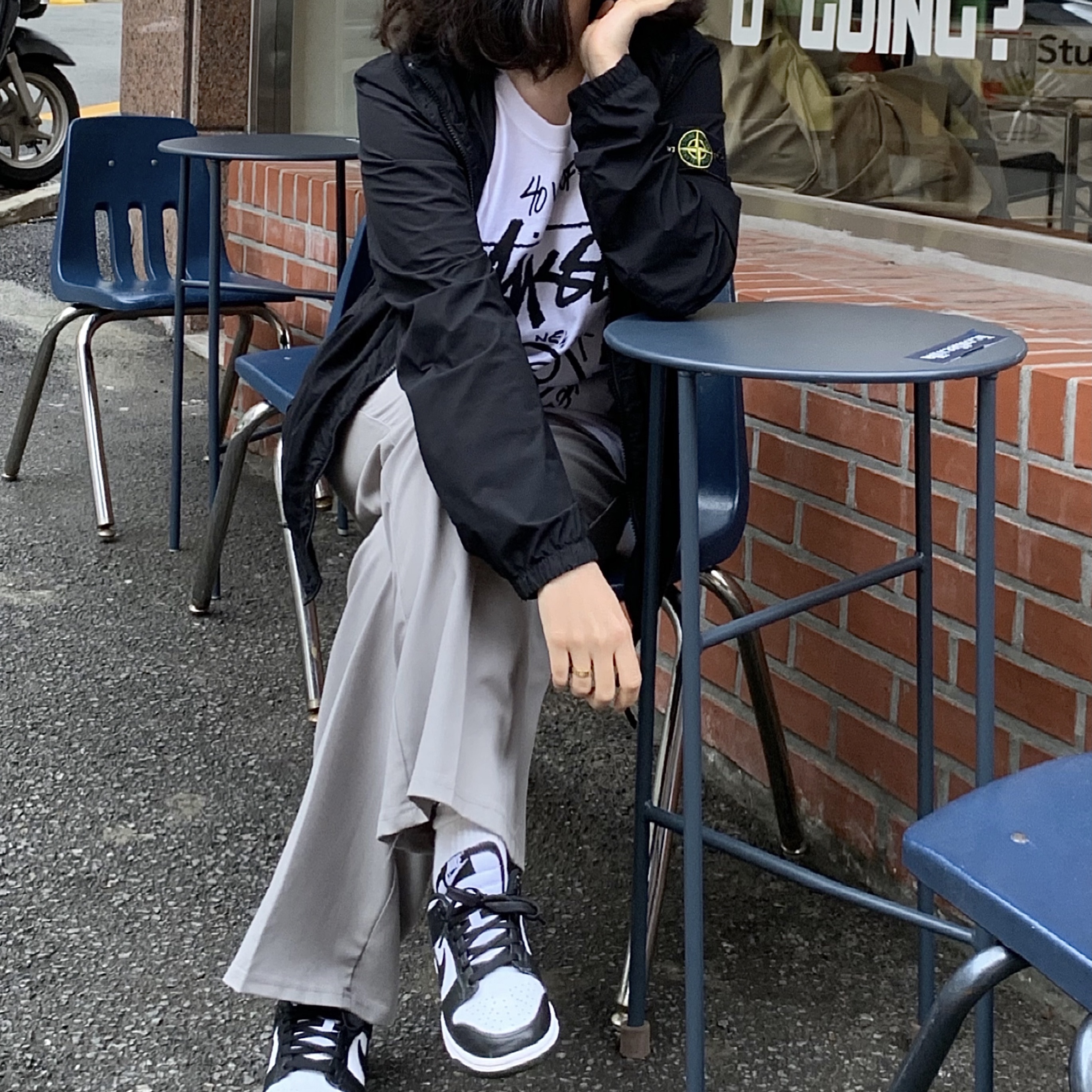 Stussy x Marc Jacobs 40 WT T-Shirt, (W) Nike Dunk Low Black 착용 스타일
