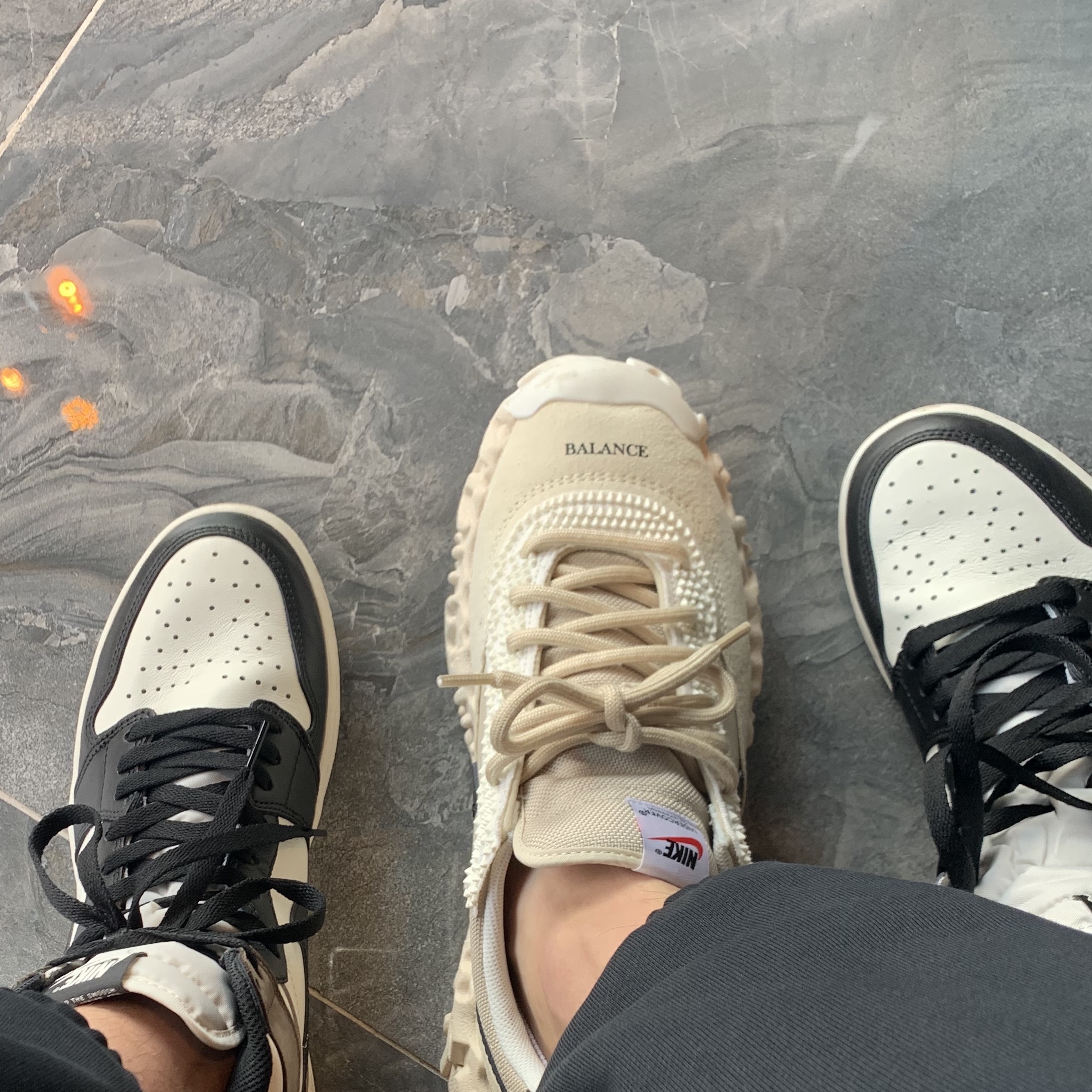 Jordan 1 Retro High OG Black Mocha, Nike x Undercover Overbreak SP Overcast 착용 스타일