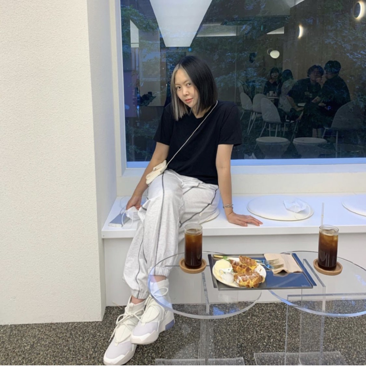 Nike x Fear of God Air Fear of God 1 Sail 착용 스타일