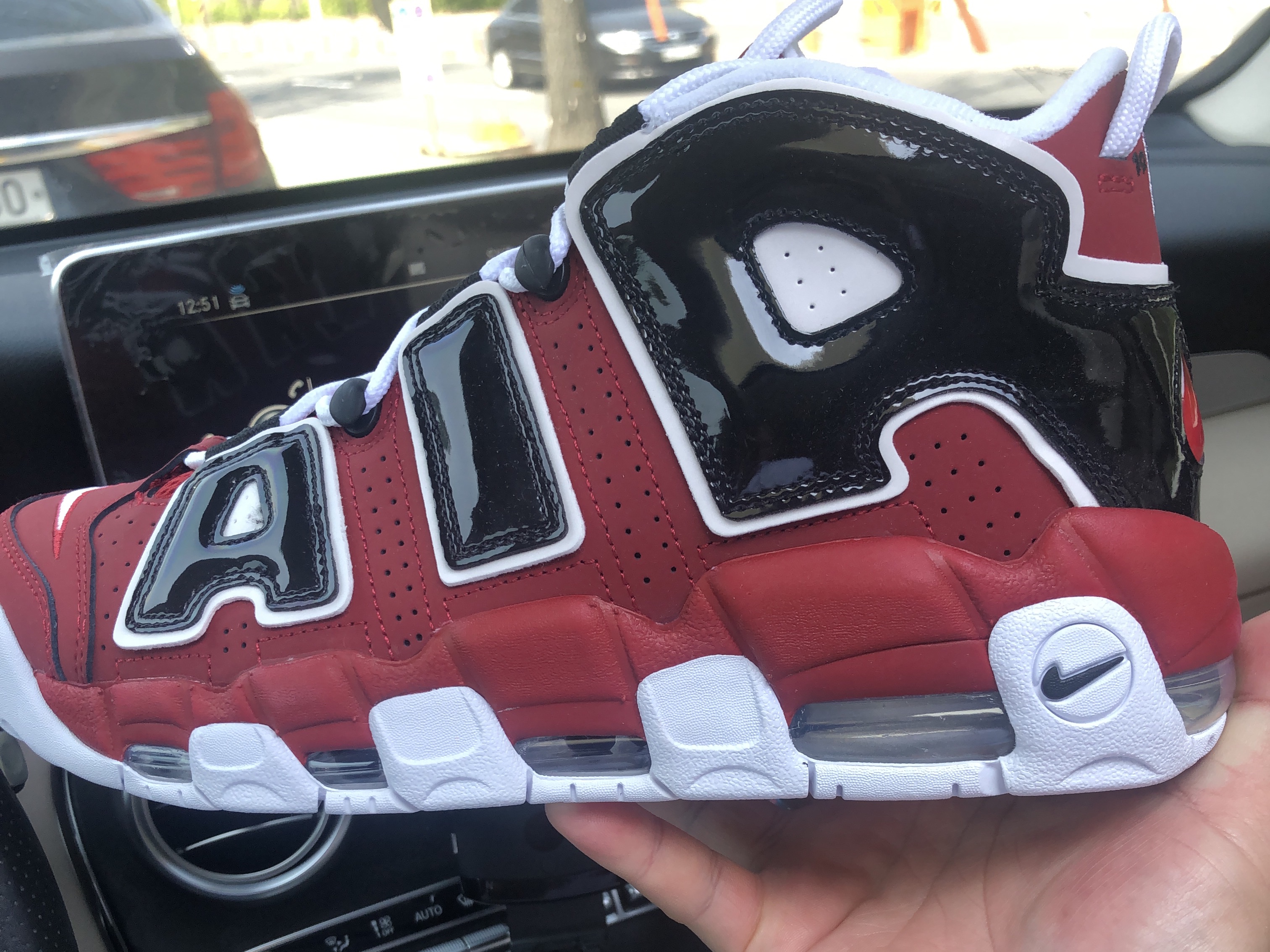 Nike Air More Uptempo 96 Bulls 2021 착용 스타일