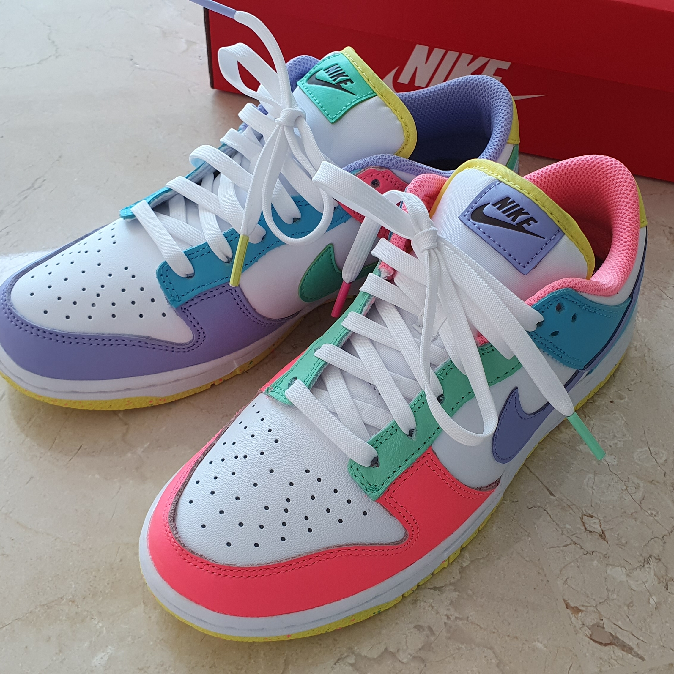 (W) Nike Dunk Low SE Candy 착용 스타일 - 1