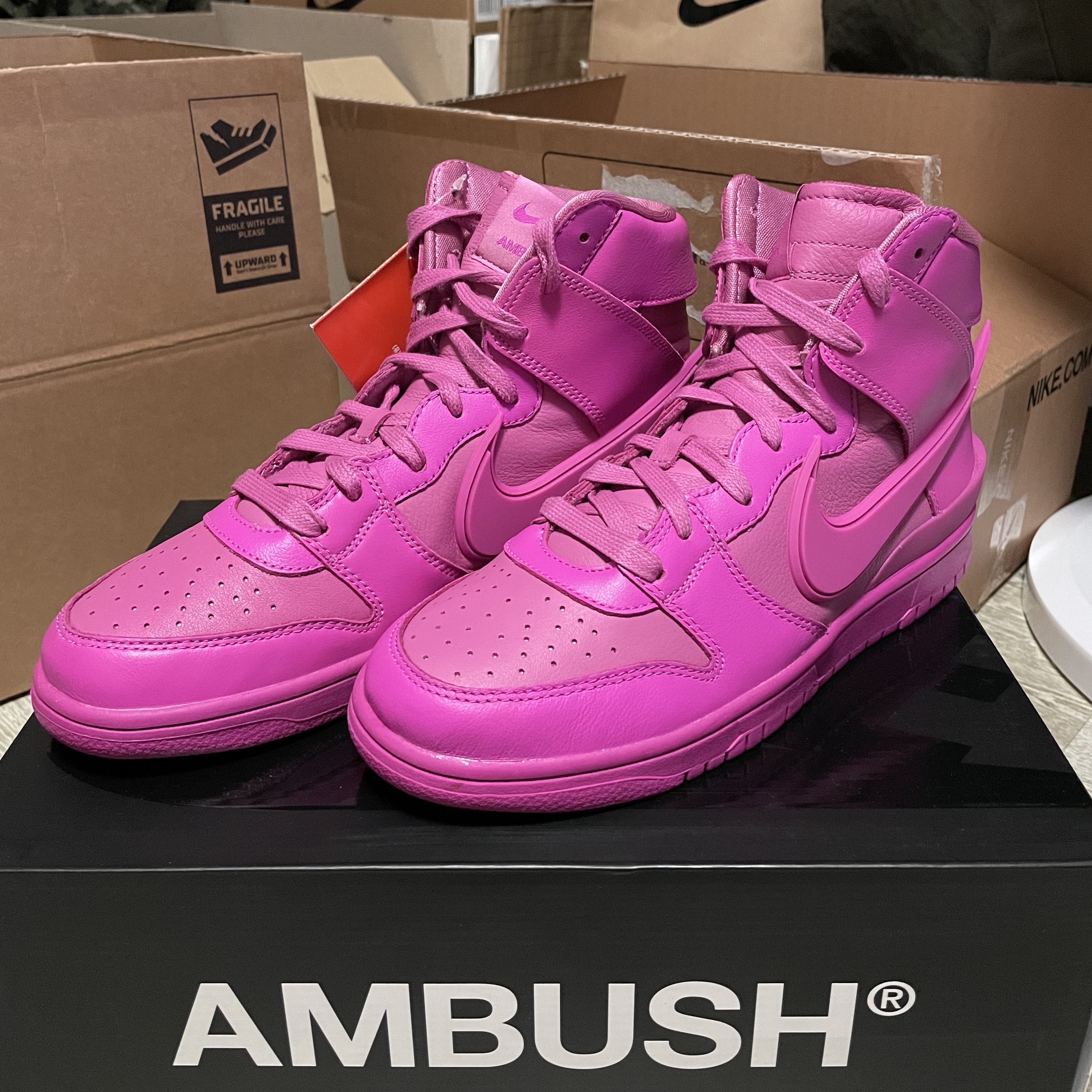 Nike x Ambush Dunk High Cosmic Fuchsia 착용 스타일