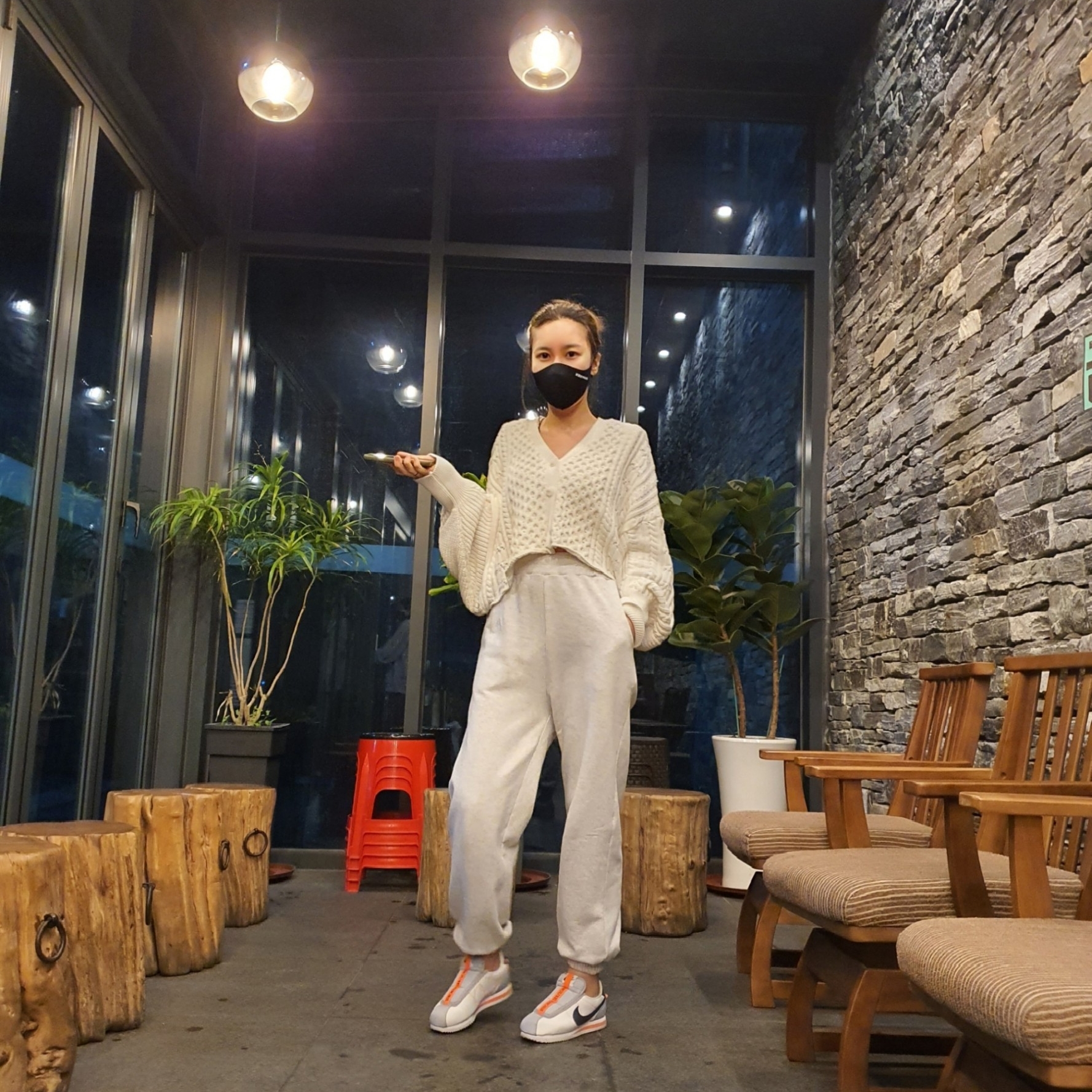 Nike x Kendrick Lamar Cortez Basic Slip White 착용 스타일