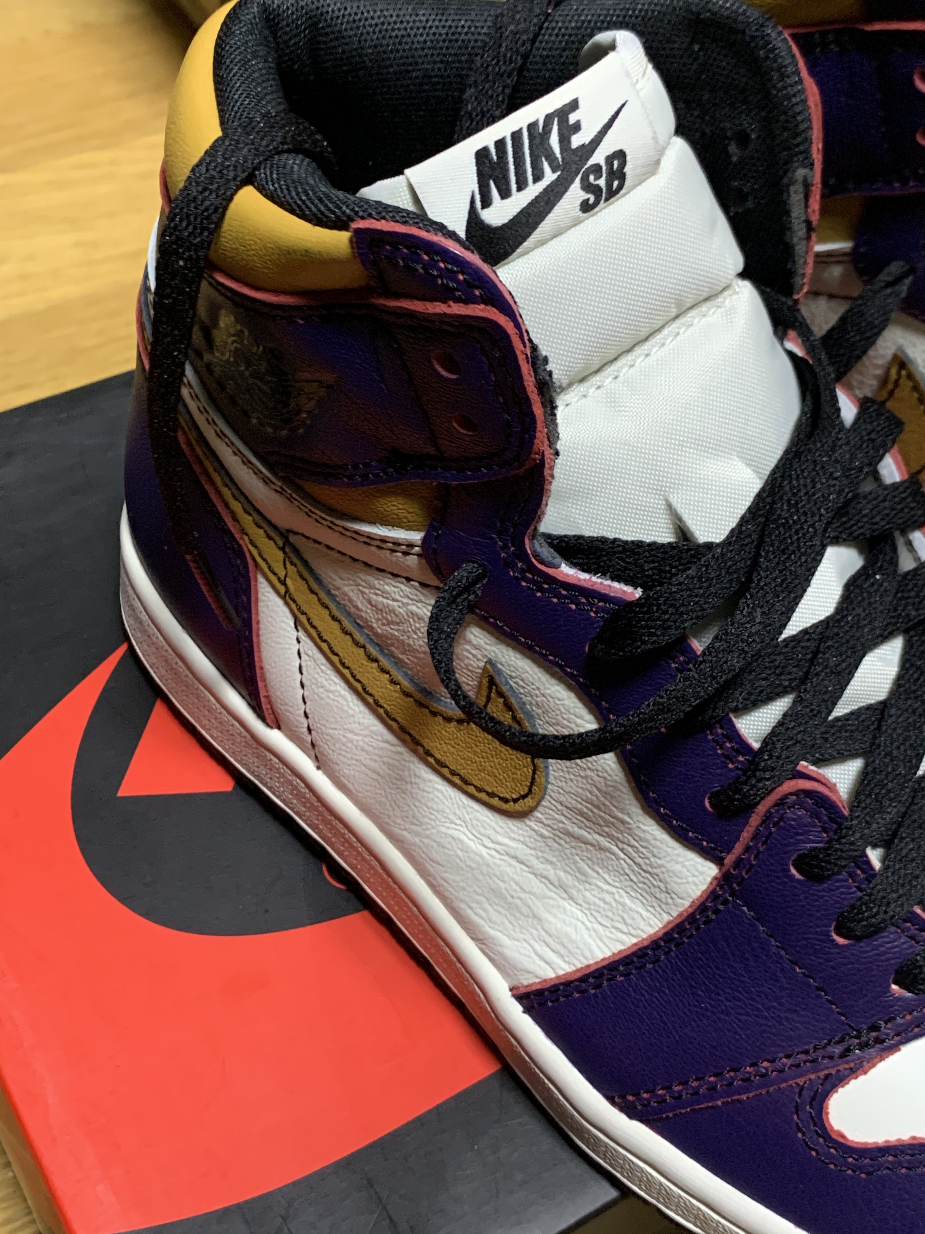 Jordan 1 Retro High OG Defiant SB LA to Chicago 착용 스타일 - 1