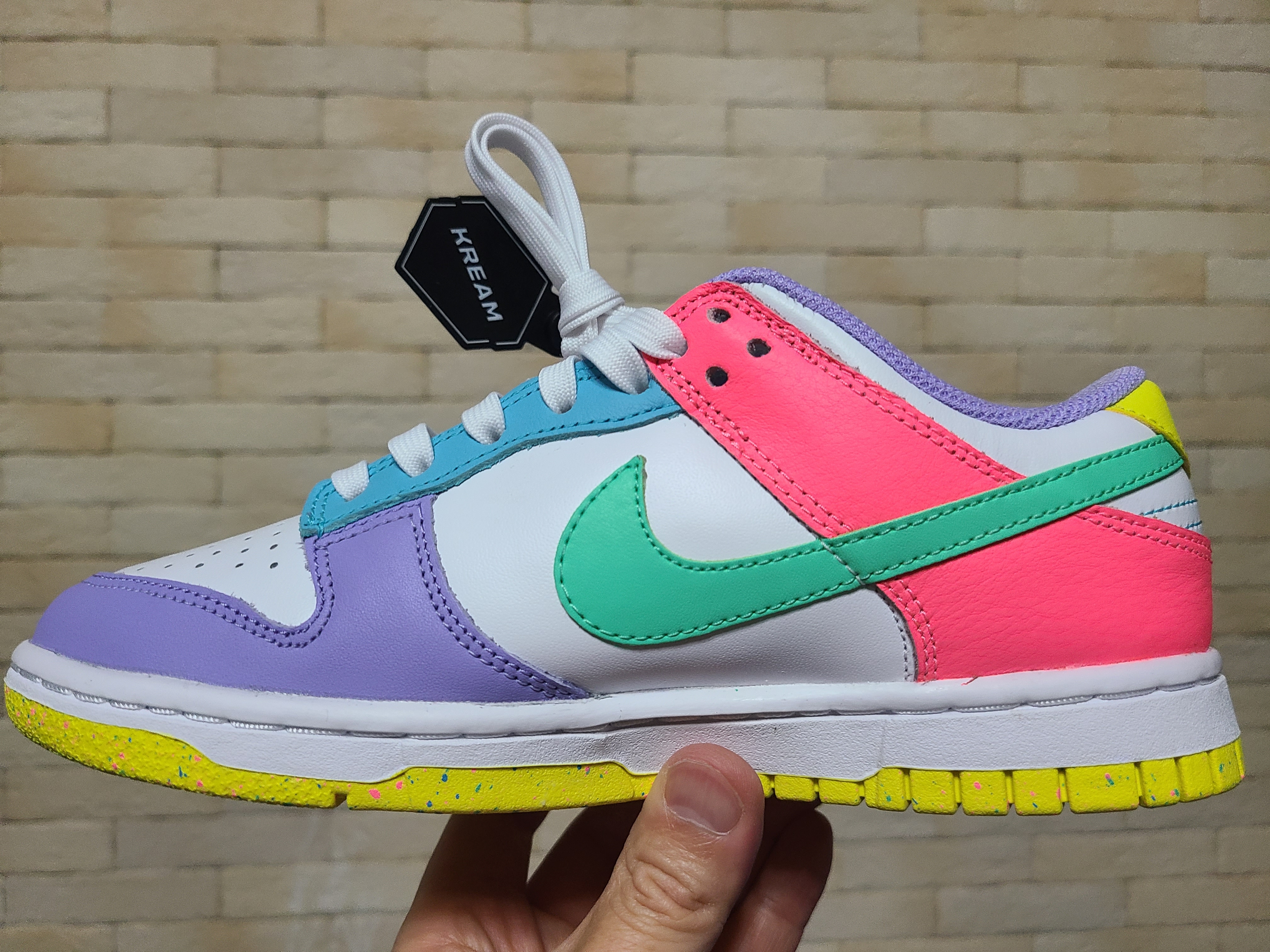 (W) Nike Dunk Low SE Candy 착용 스타일 - 2