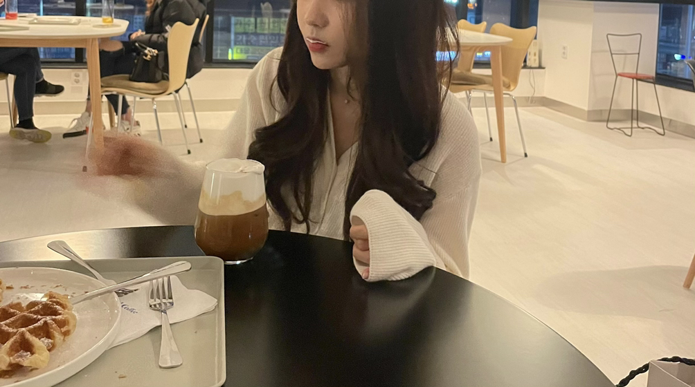KREAM 프로필 이미지