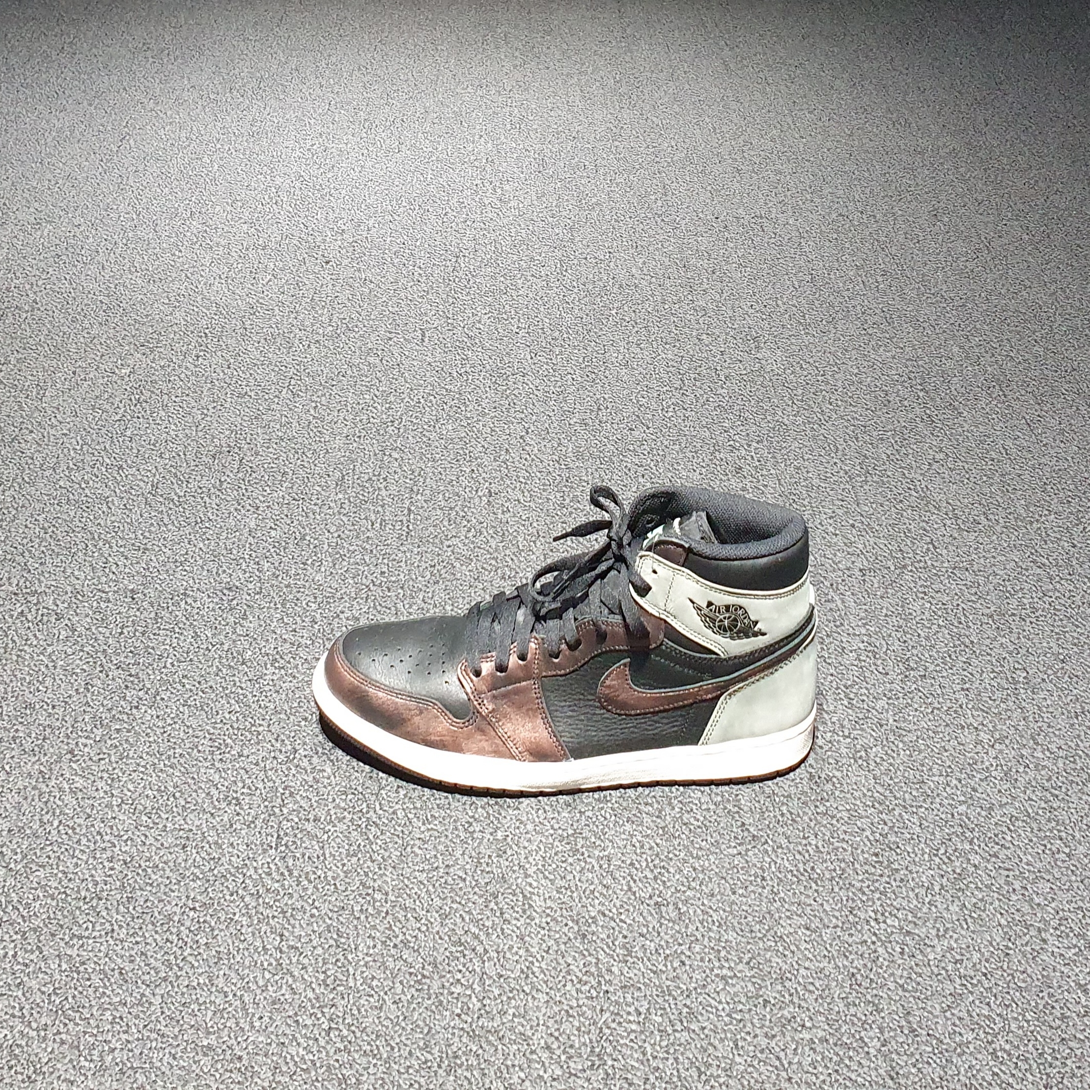 Jordan 1 Retro High OG Rust Shadow 착용 스타일