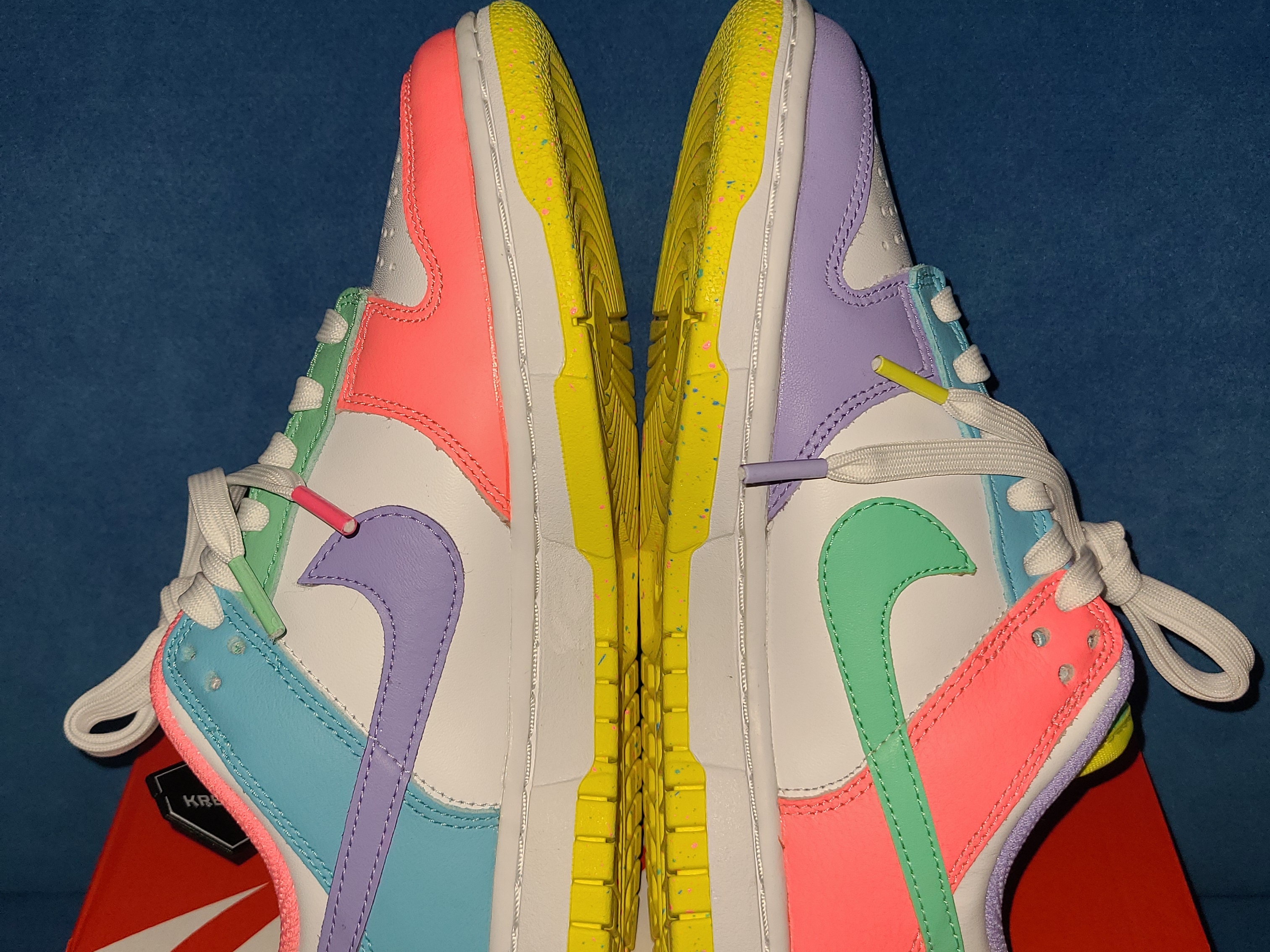 (W) Nike Dunk Low SE Candy 착용 스타일 - 5