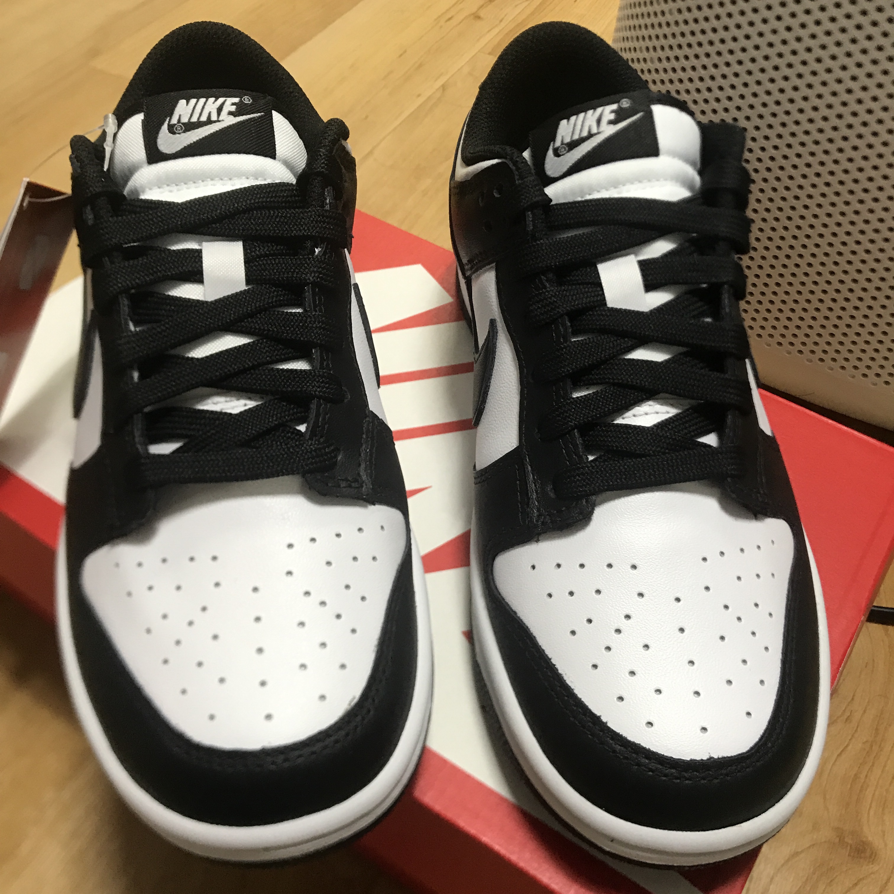 (W) Nike Dunk Low Black 착용 스타일 - 5