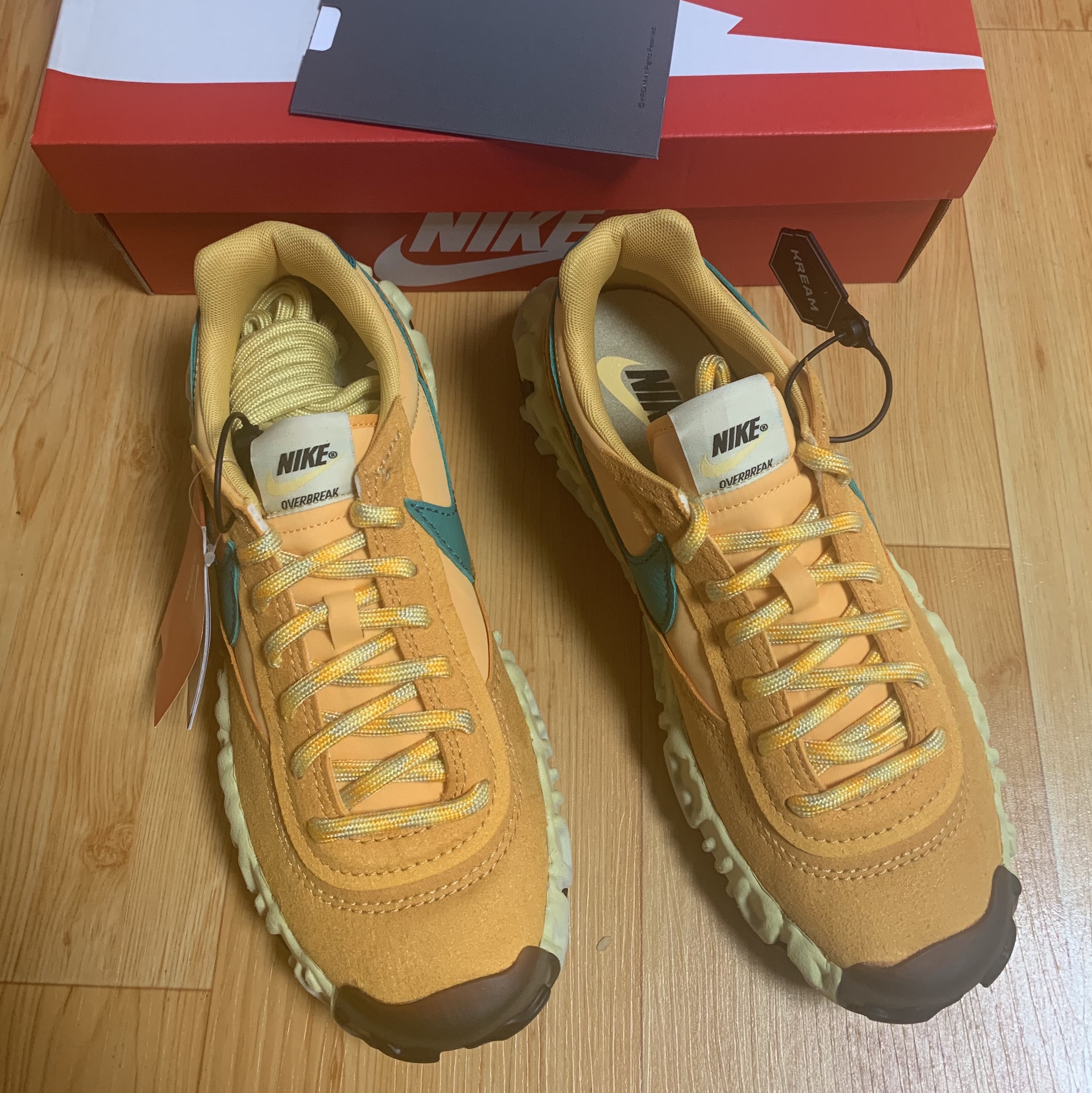 Nike Overbreak SP Khaki 착용 스타일