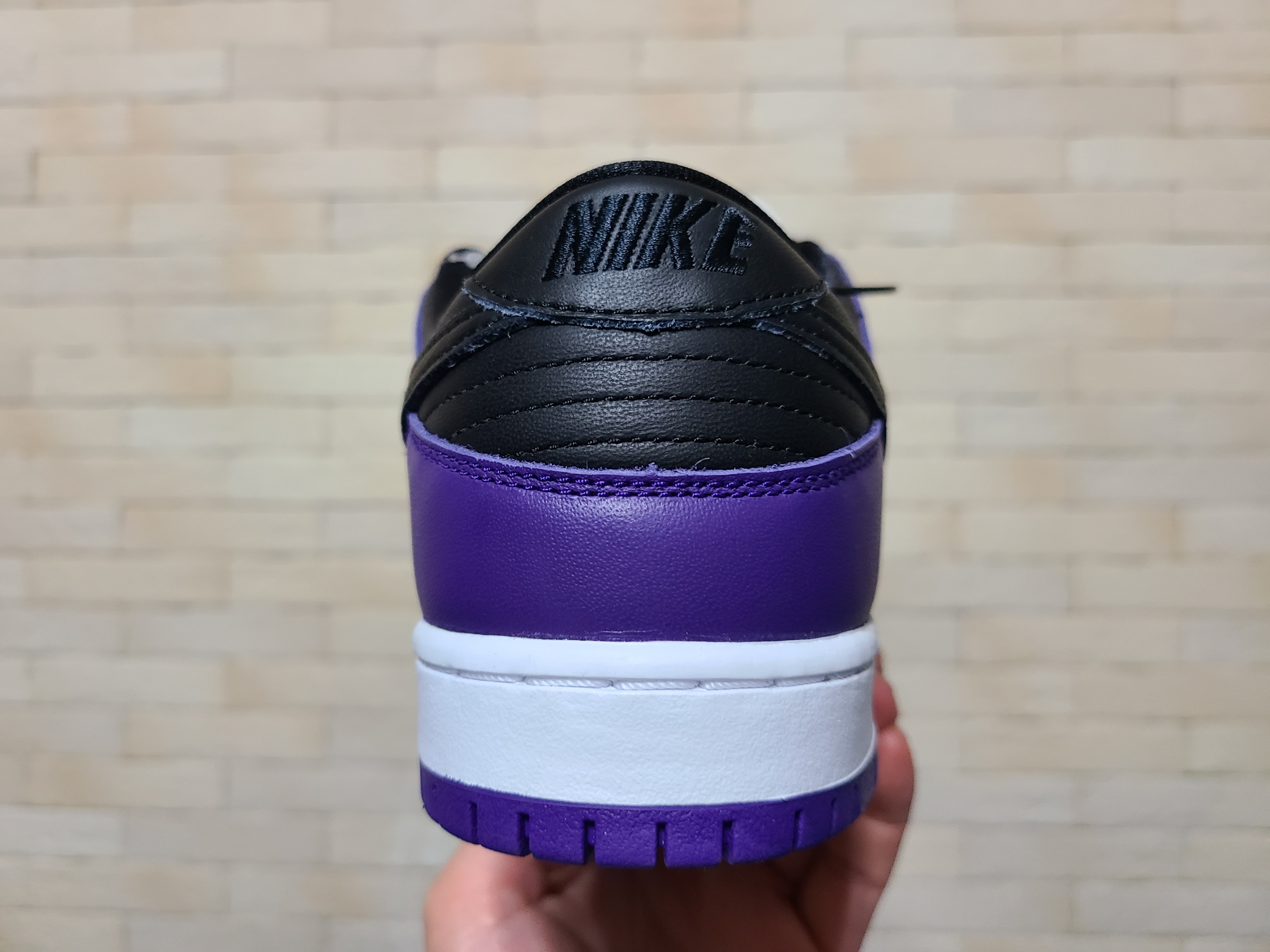 Nike SB Dunk Low Pro Court Purple 착용 스타일 - 4