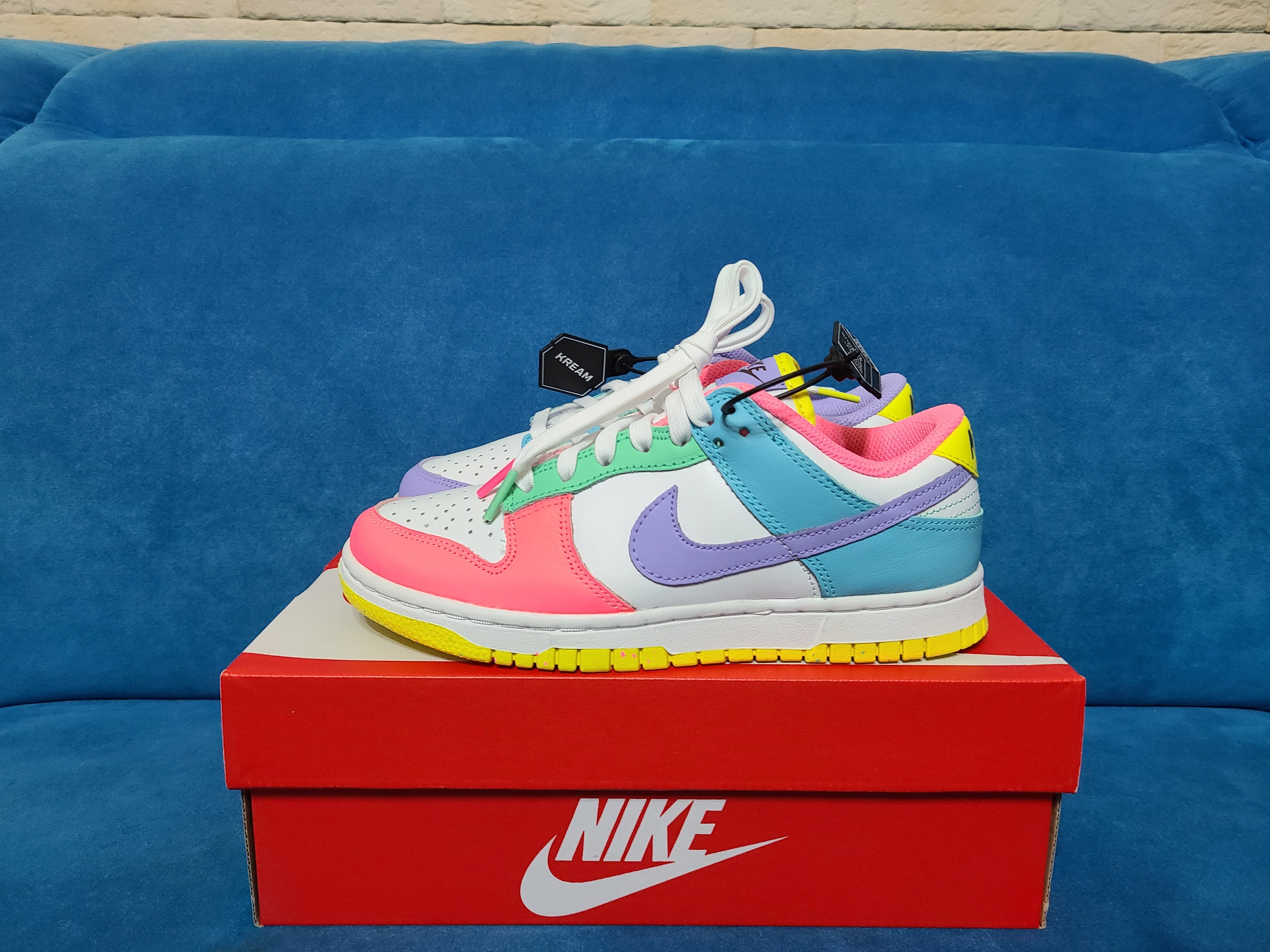 (W) Nike Dunk Low SE Candy 착용 스타일 - 1