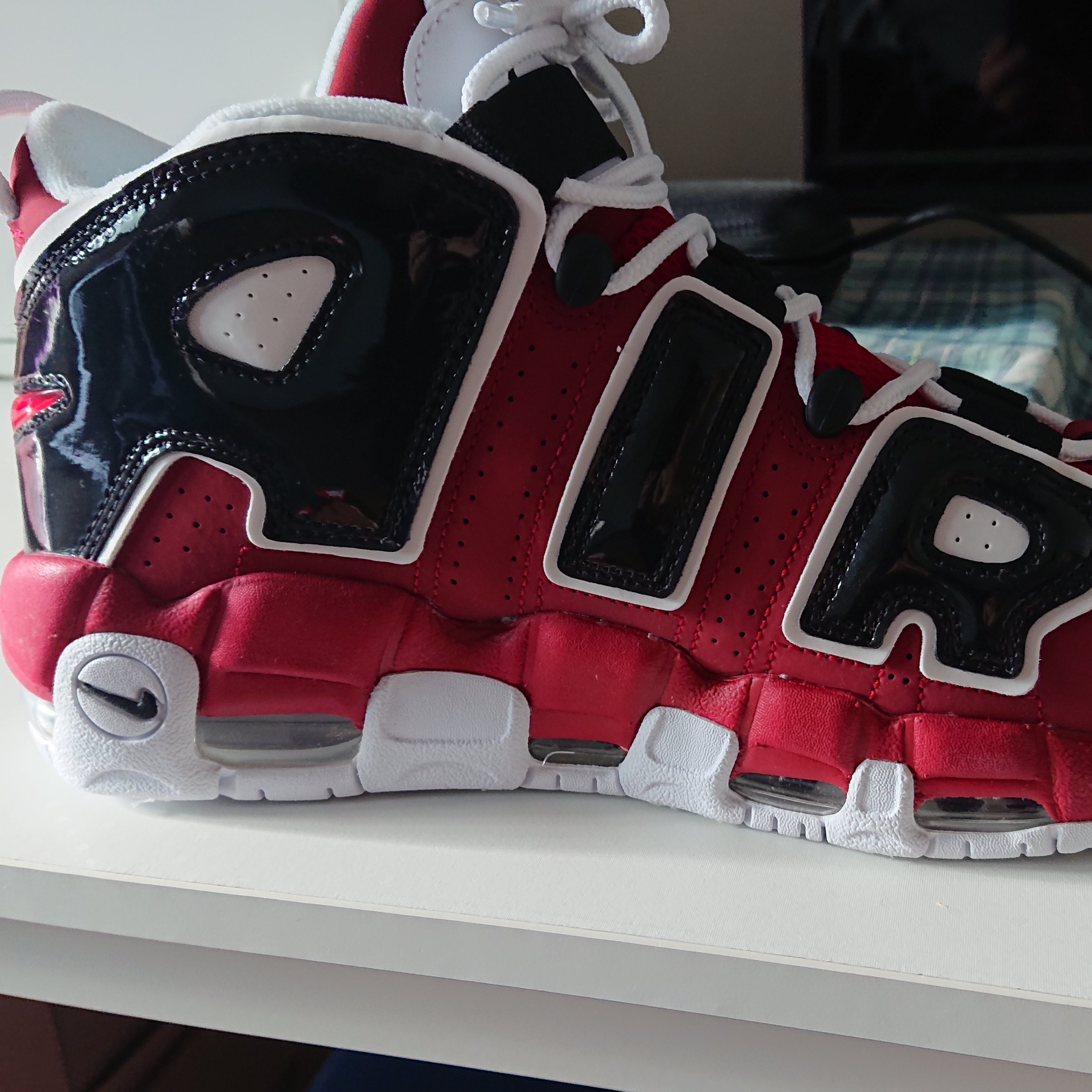 Nike Air More Uptempo 96 Bulls 2021 착용 스타일 - 1