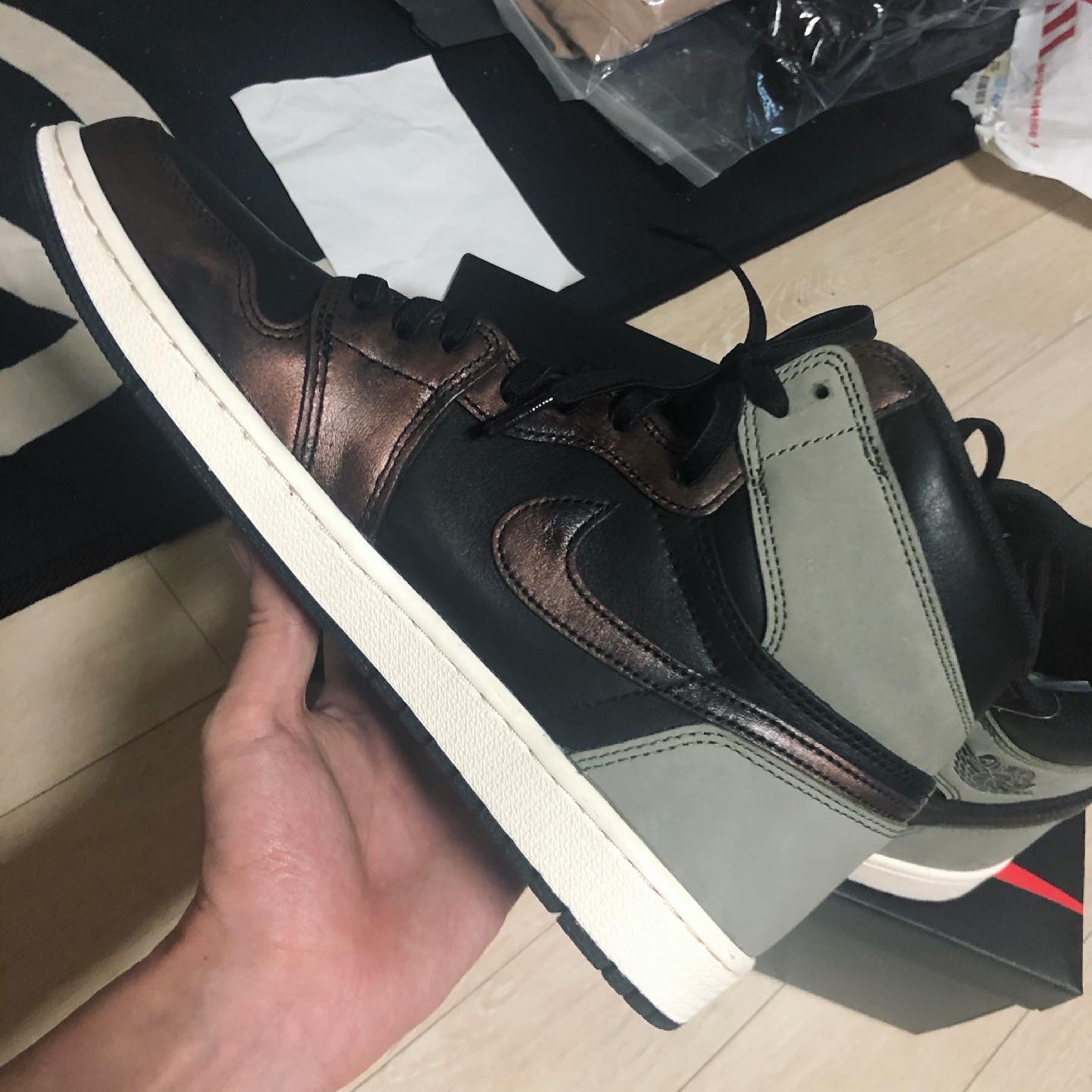 Jordan 1 Retro High OG Rust Shadow 착용 스타일 - 5
