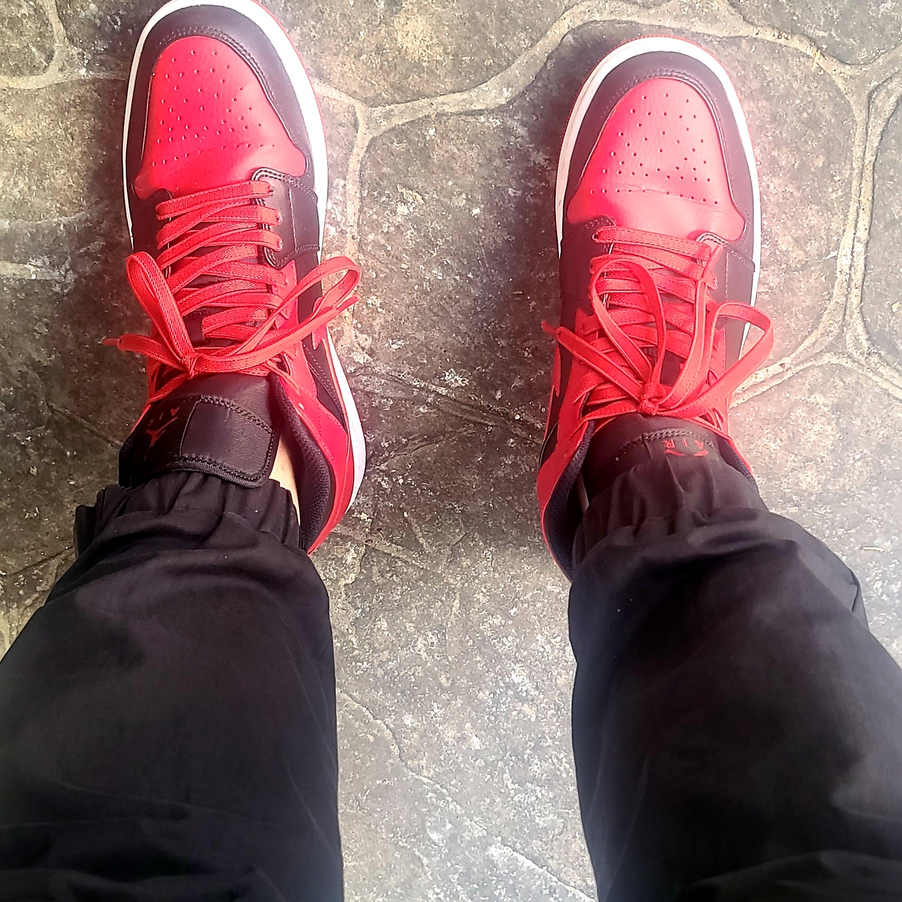 Jordan 1 Mid Bred Banned 2020 착용 스타일