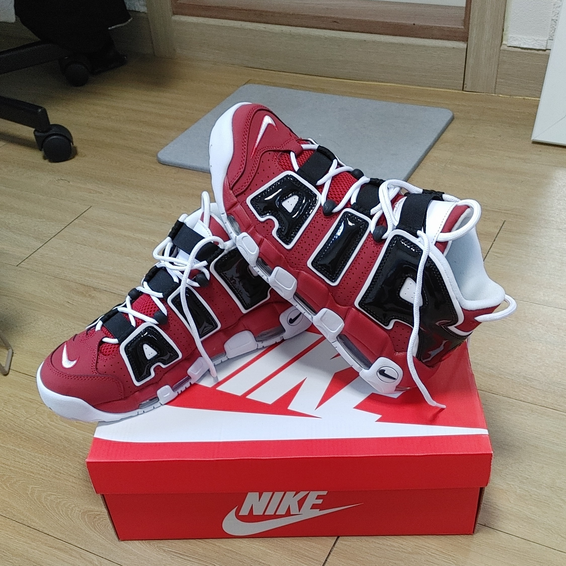 Nike Air More Uptempo 96 Bulls 2021 착용 스타일 - 3