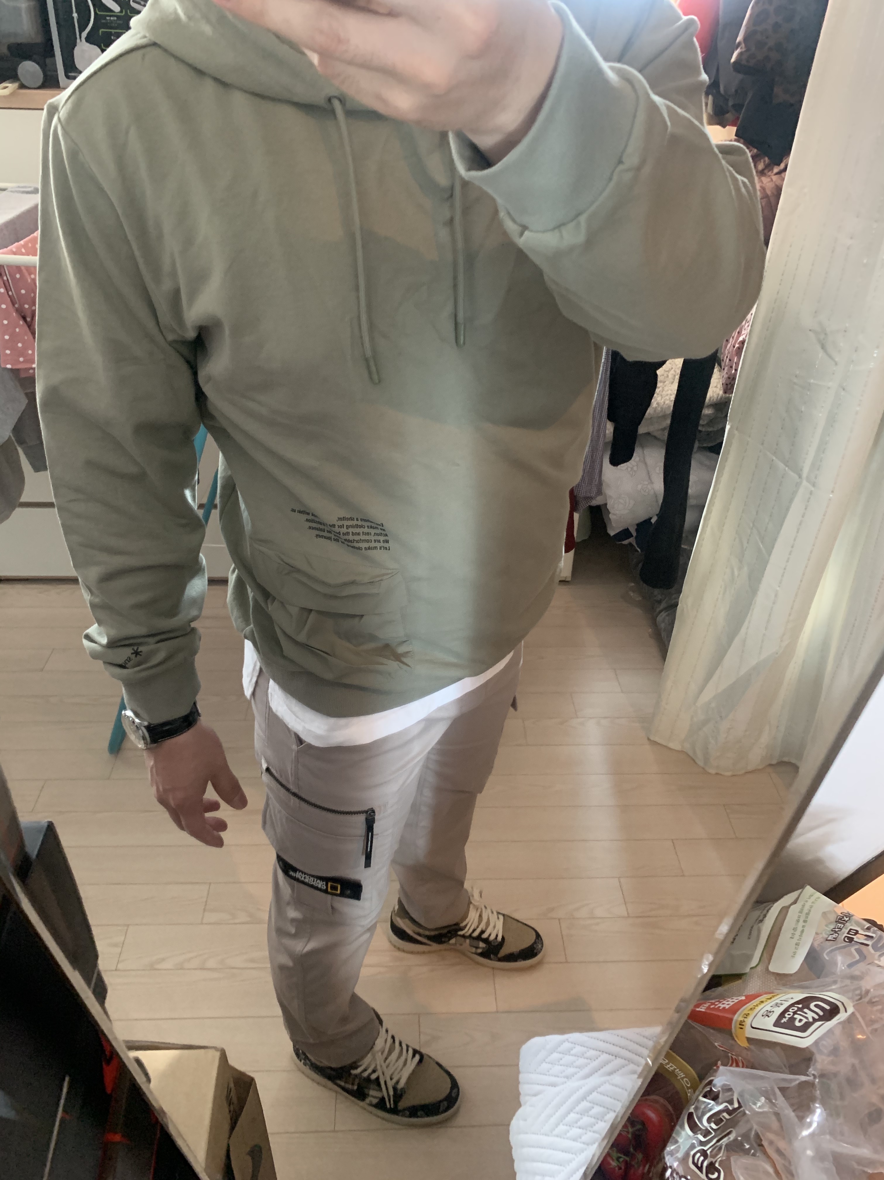 Nike x Travis Scott SB Dunk Low 착용 스타일 - 5