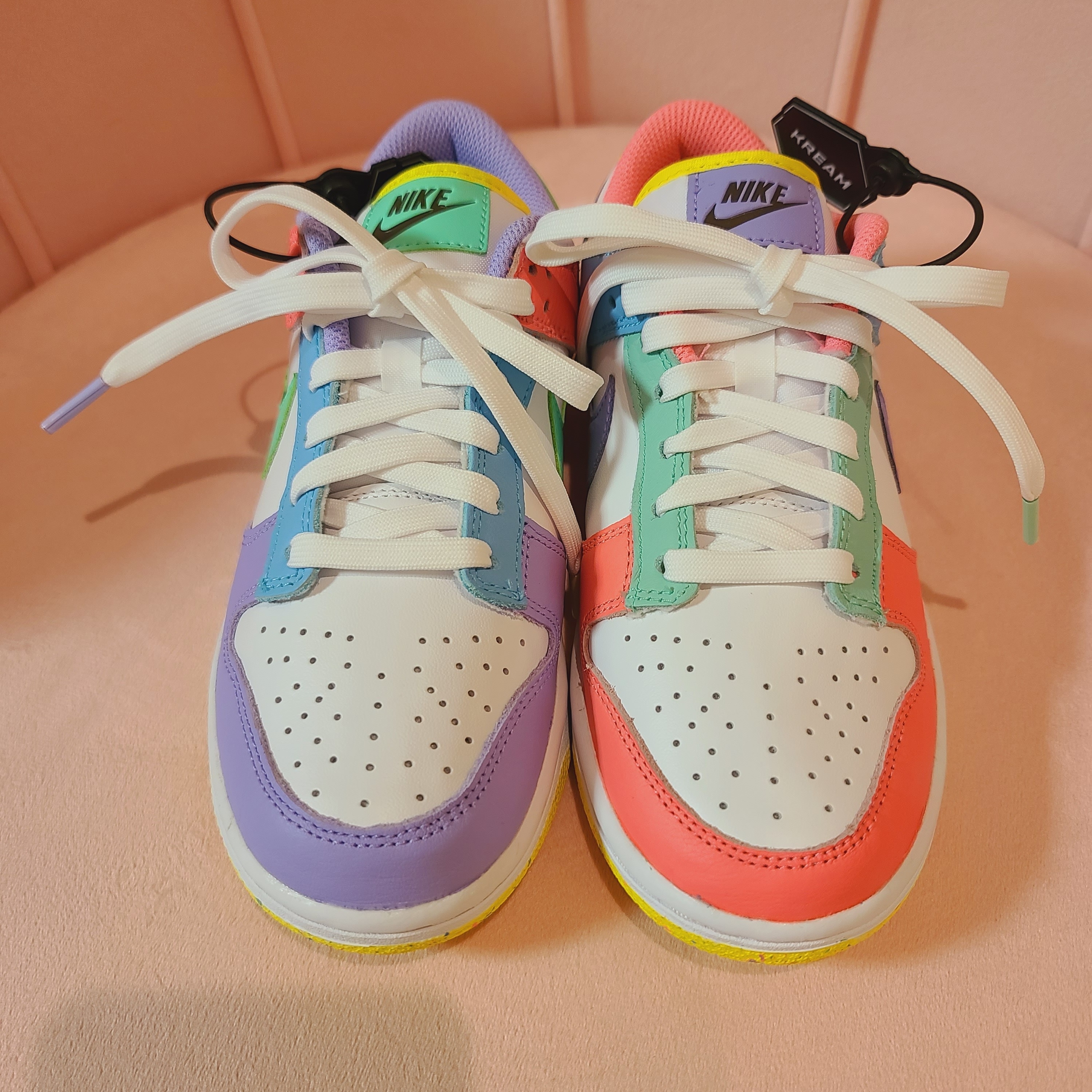 (W) Nike Dunk Low SE Candy 착용 스타일 - 4