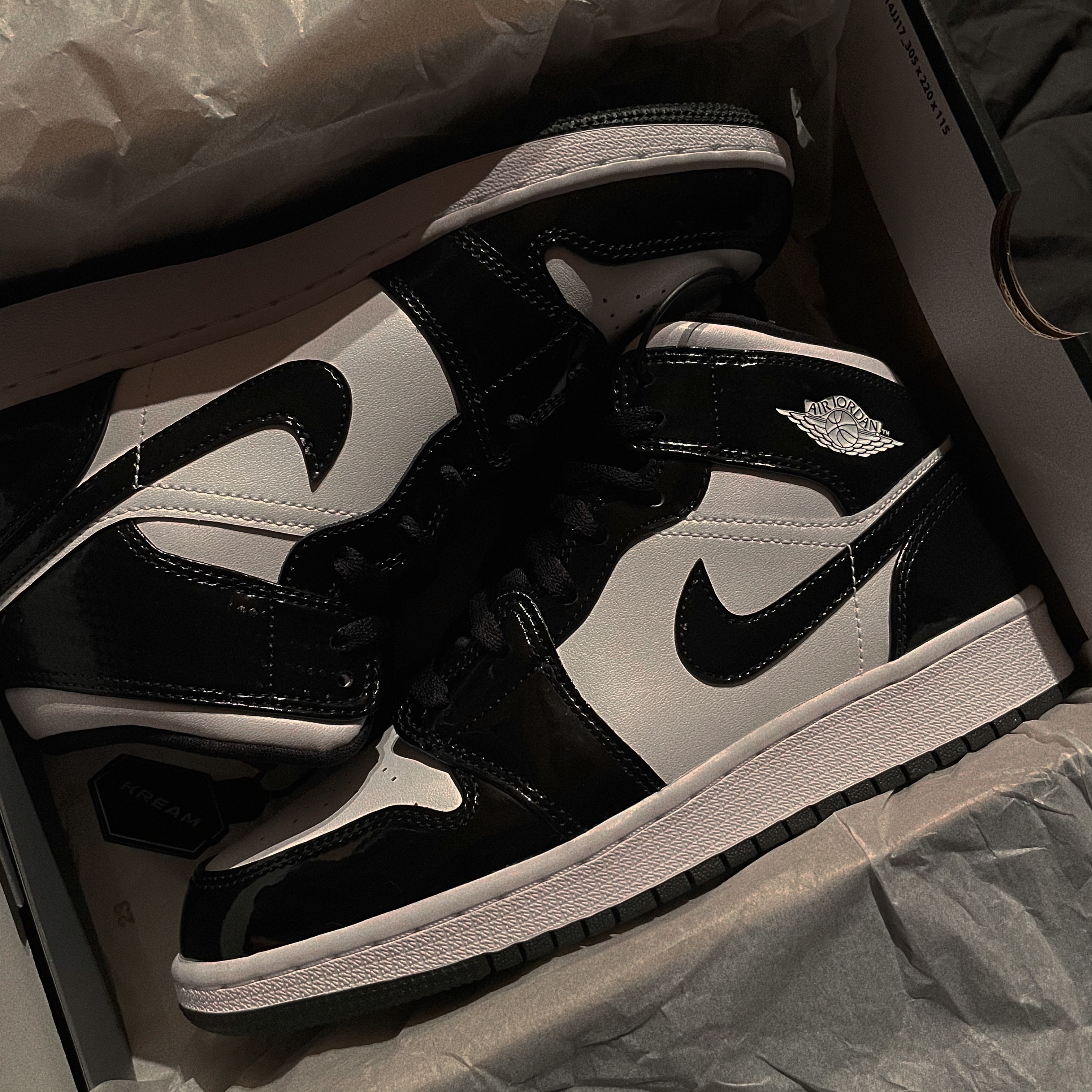 Jordan 1 Mid SE ASW Black, (GS) Jordan 1 Mid SE ASW Black 착용 스타일
