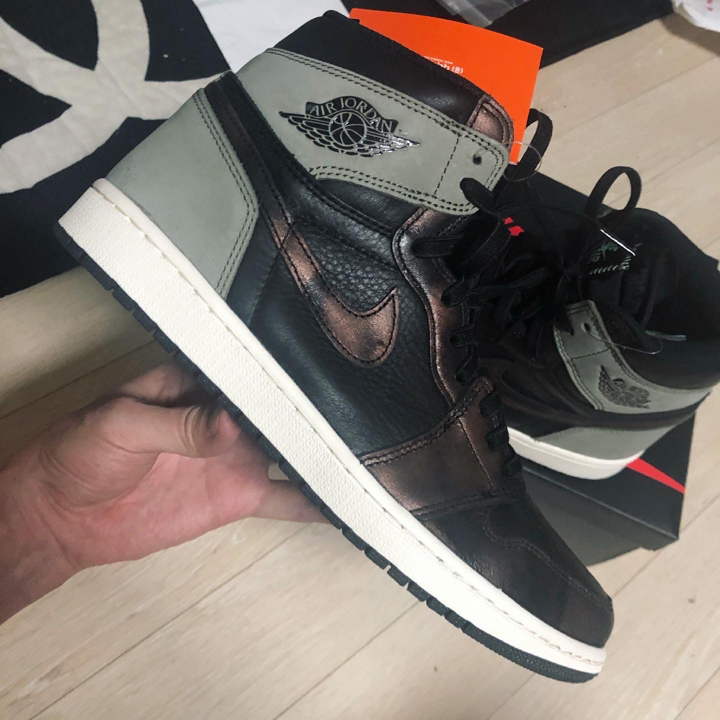 Jordan 1 Retro High OG Rust Shadow 착용 스타일 - 3