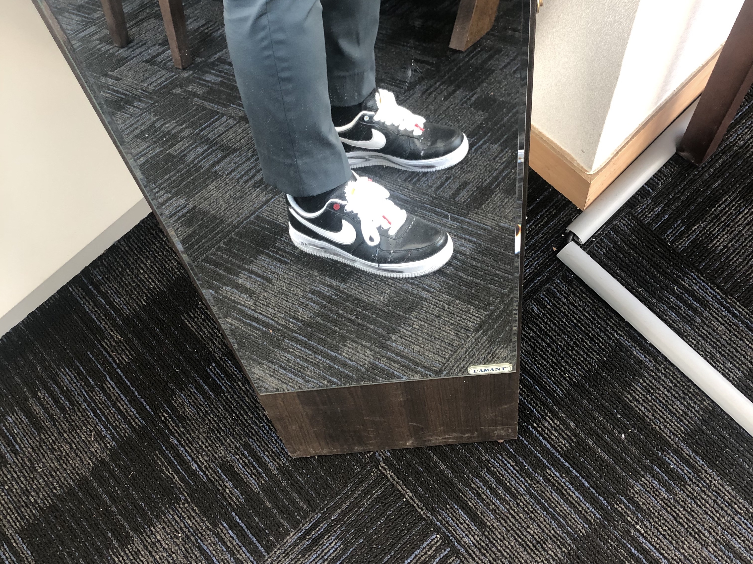 Nike x Peaceminusone Air Force 1 Low Para-Noise 착용 스타일