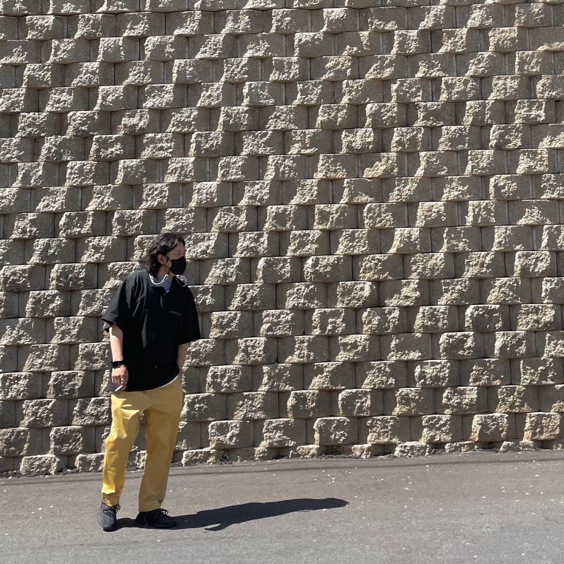 Essentials Short Sleeve Boxy Polo Dark Slate/Stretch Limo/Black - 20SS, Adidas Yeezy Boost 350 V2 Black - Non-Reflective 착용 스타일