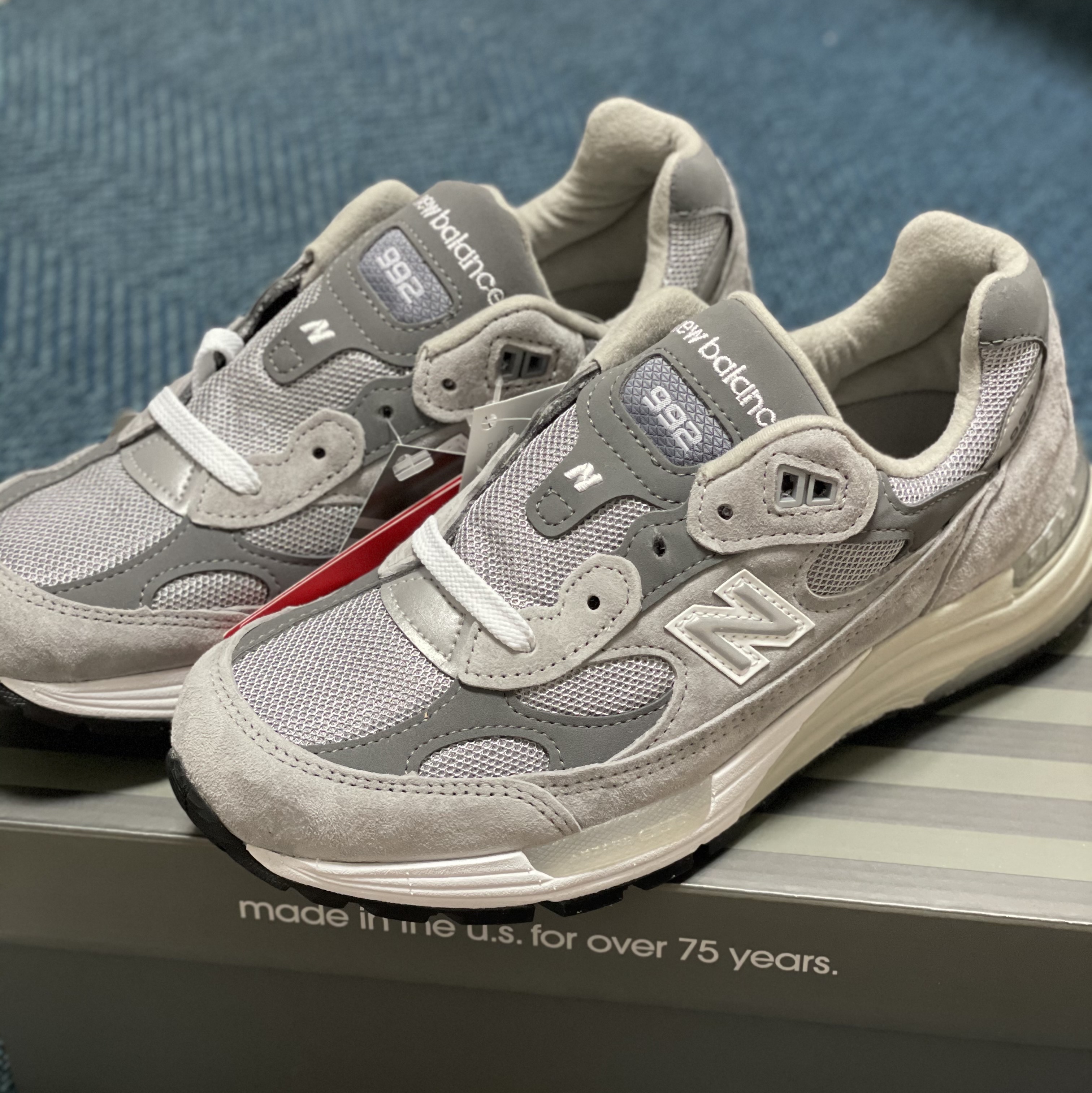 New Balance 992 Made in USA Grey - D Standard 착용 스타일 - 1