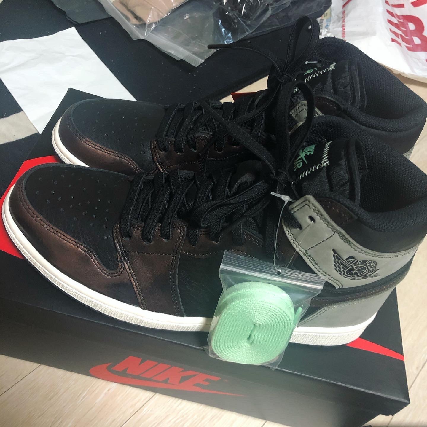 Jordan 1 Retro High OG Rust Shadow 착용 스타일 - 1
