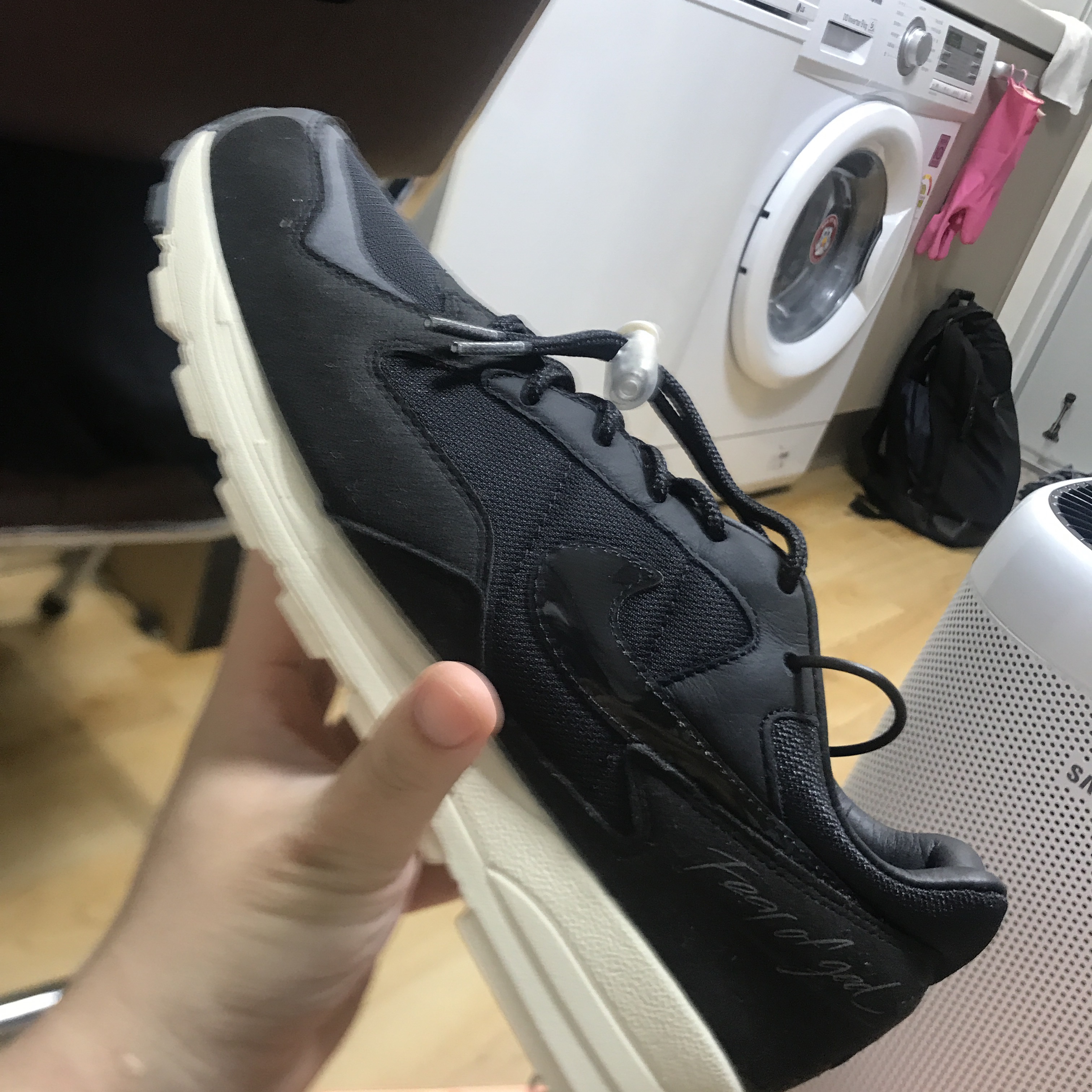 Nike x Fear of God Air Skylon 2 Black Sail 착용 스타일 - 3