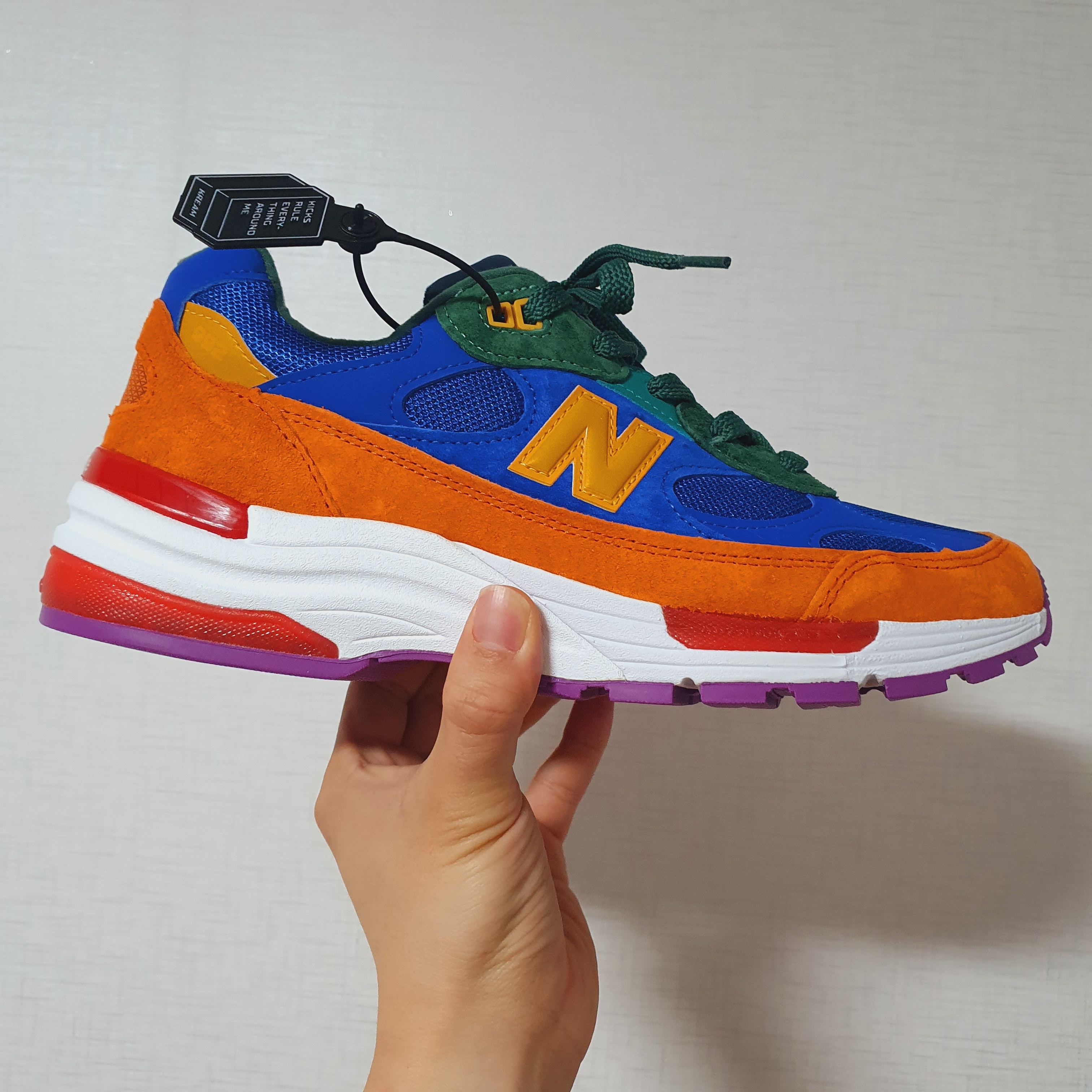 New Balance 992 Made in USA Multi-Color 착용 스타일