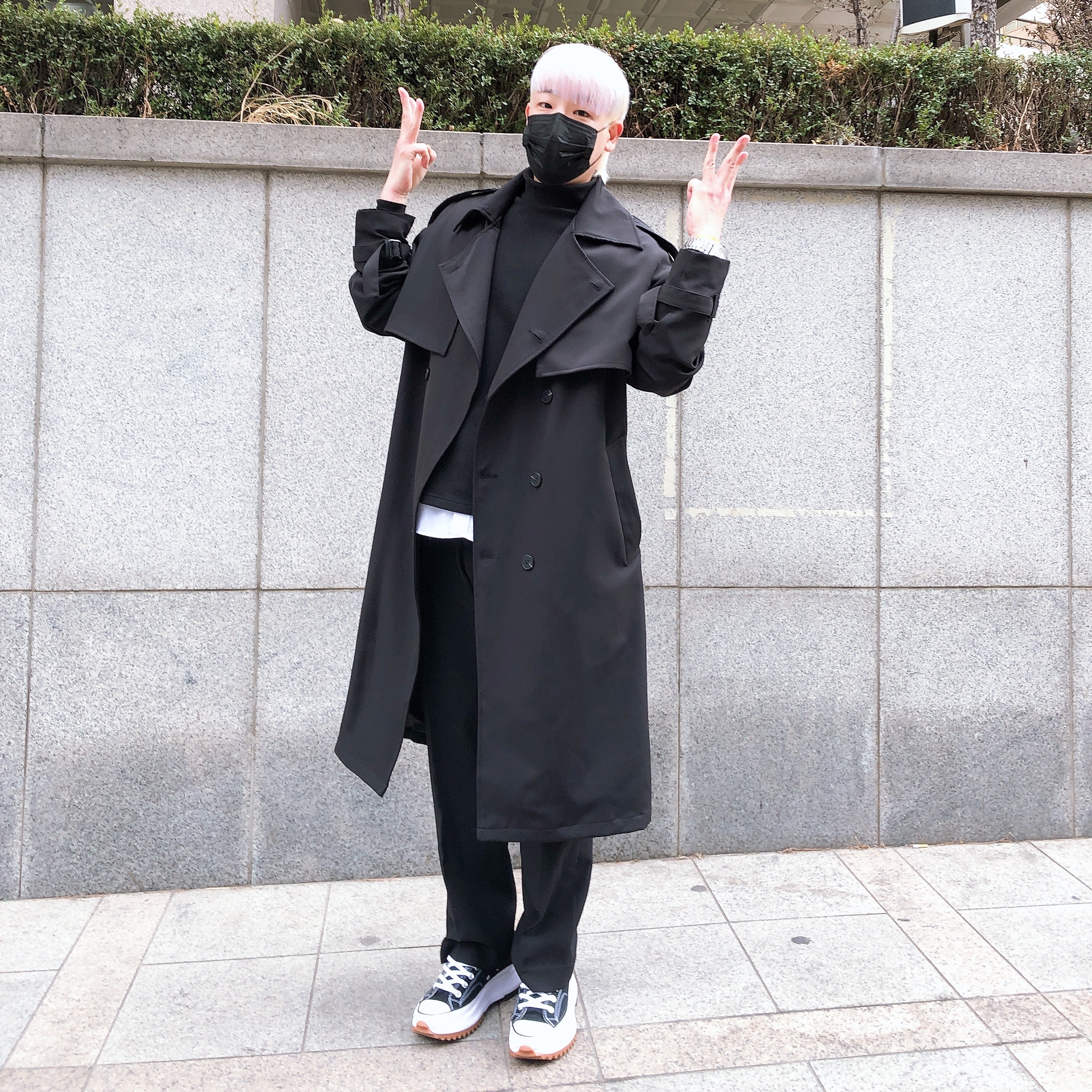 Converse Run Star Hike Hi Black White Gum 착용 스타일