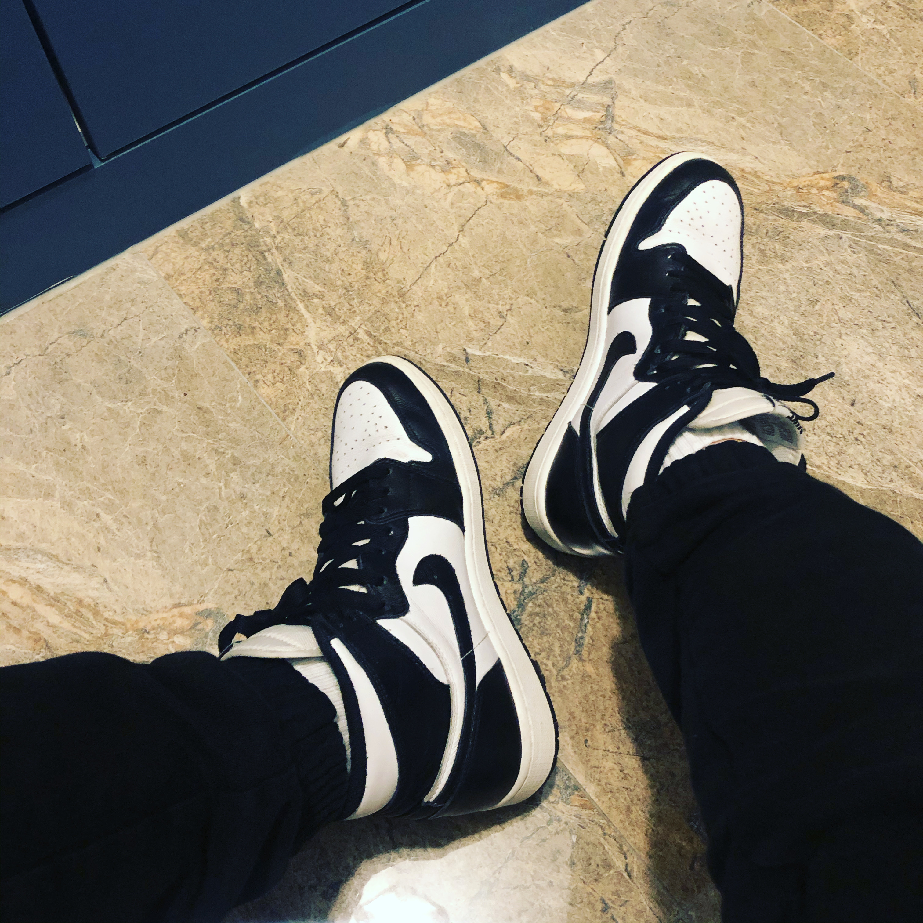 Jordan 1 Retro High OG Black White 2014 착용 스타일
