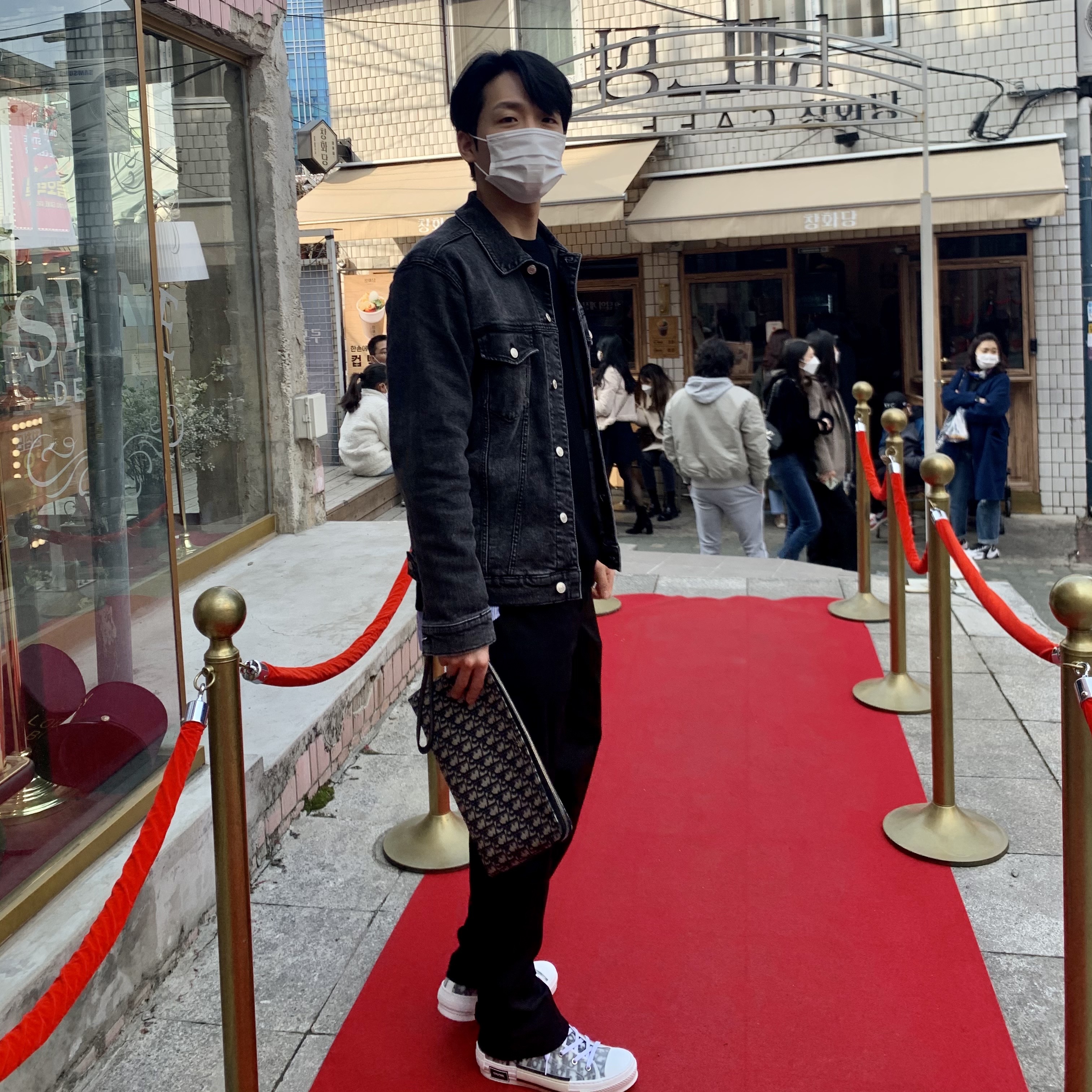 Dior B23 High Dior Oblique White & Black 착용 스타일 - 4