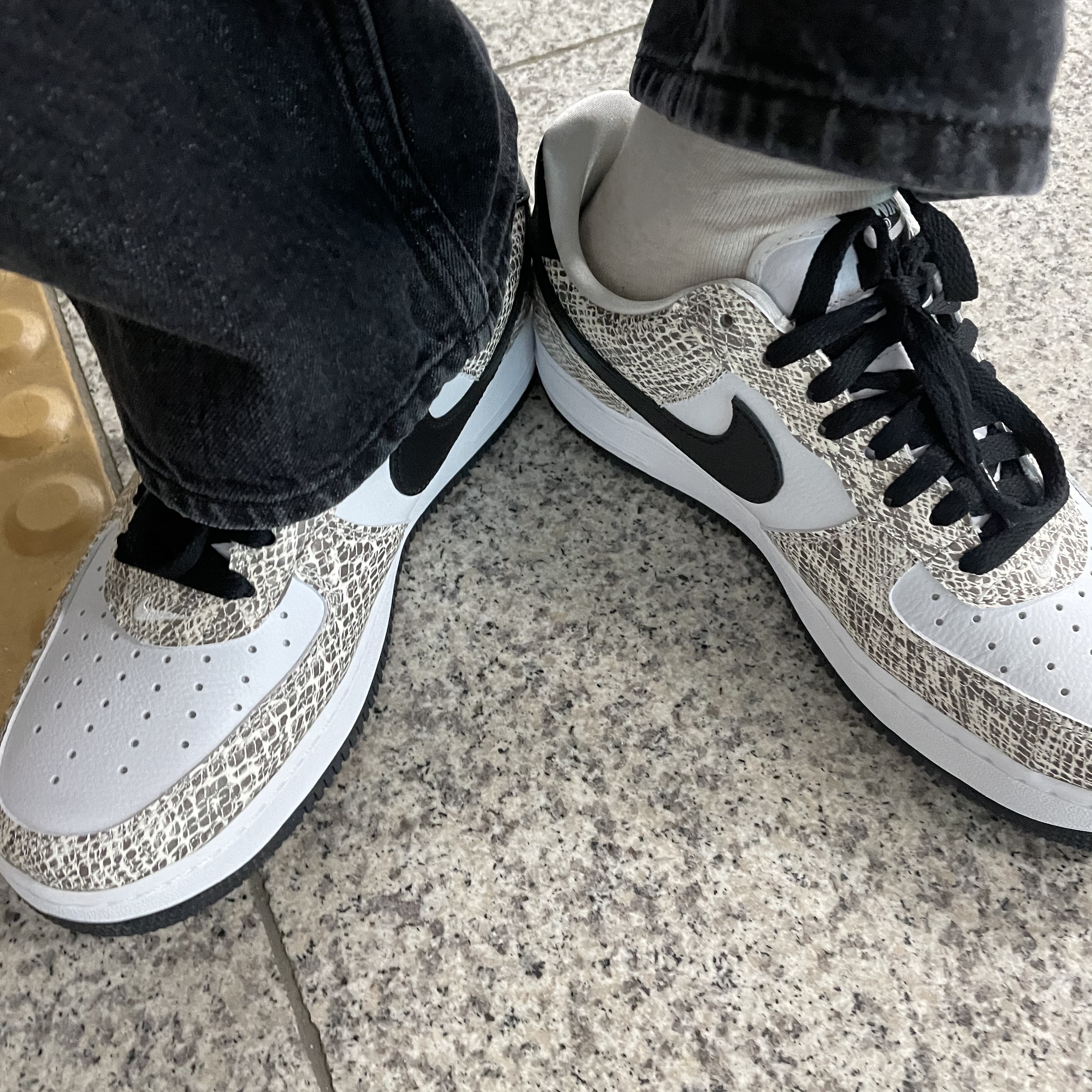 Nike Air Force 1 Low Retro Cocoa Snake 2018 착용 스타일
