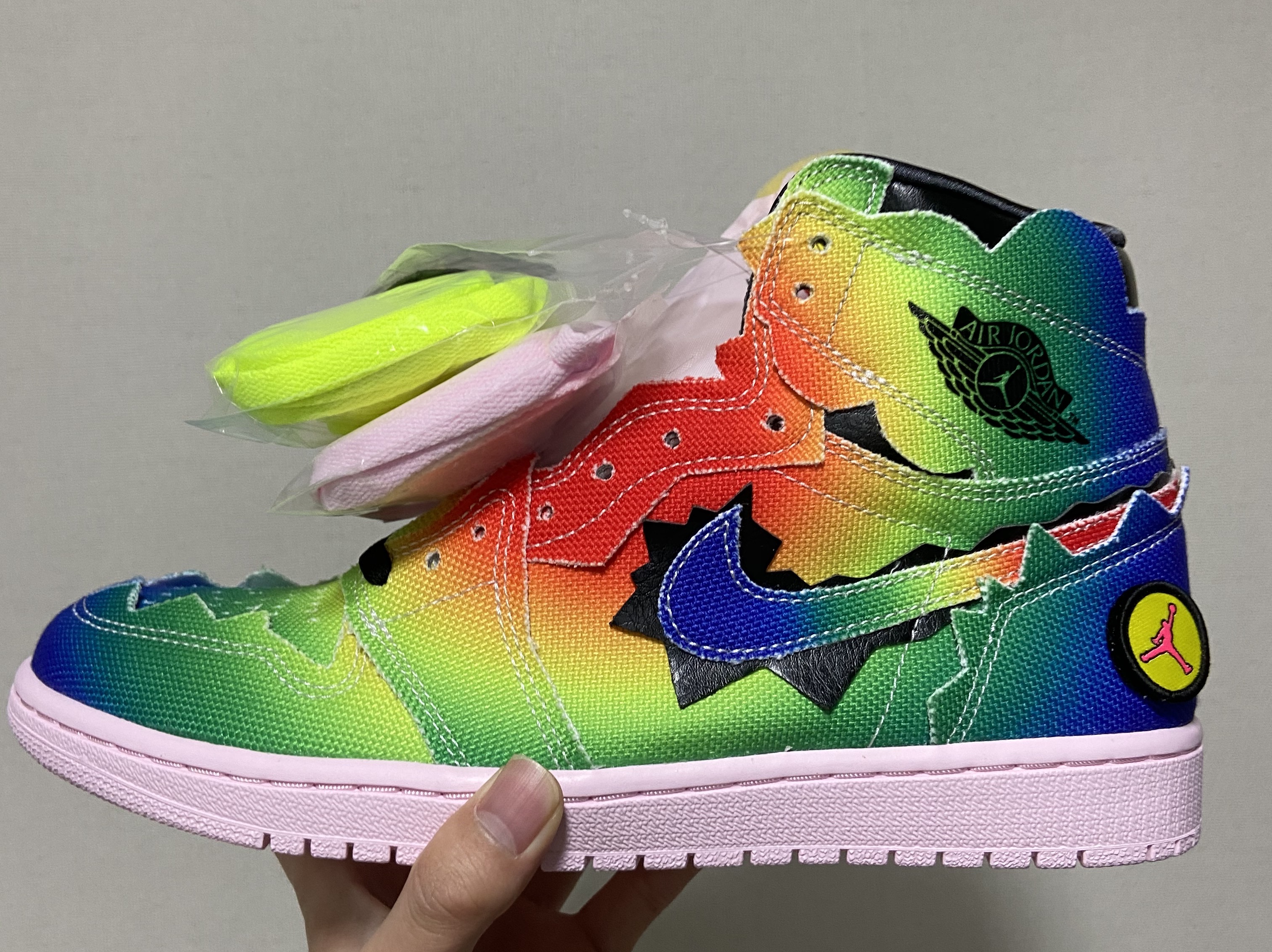 Jordan 1 x J Balvin Retro High OG 착용 스타일 - 3