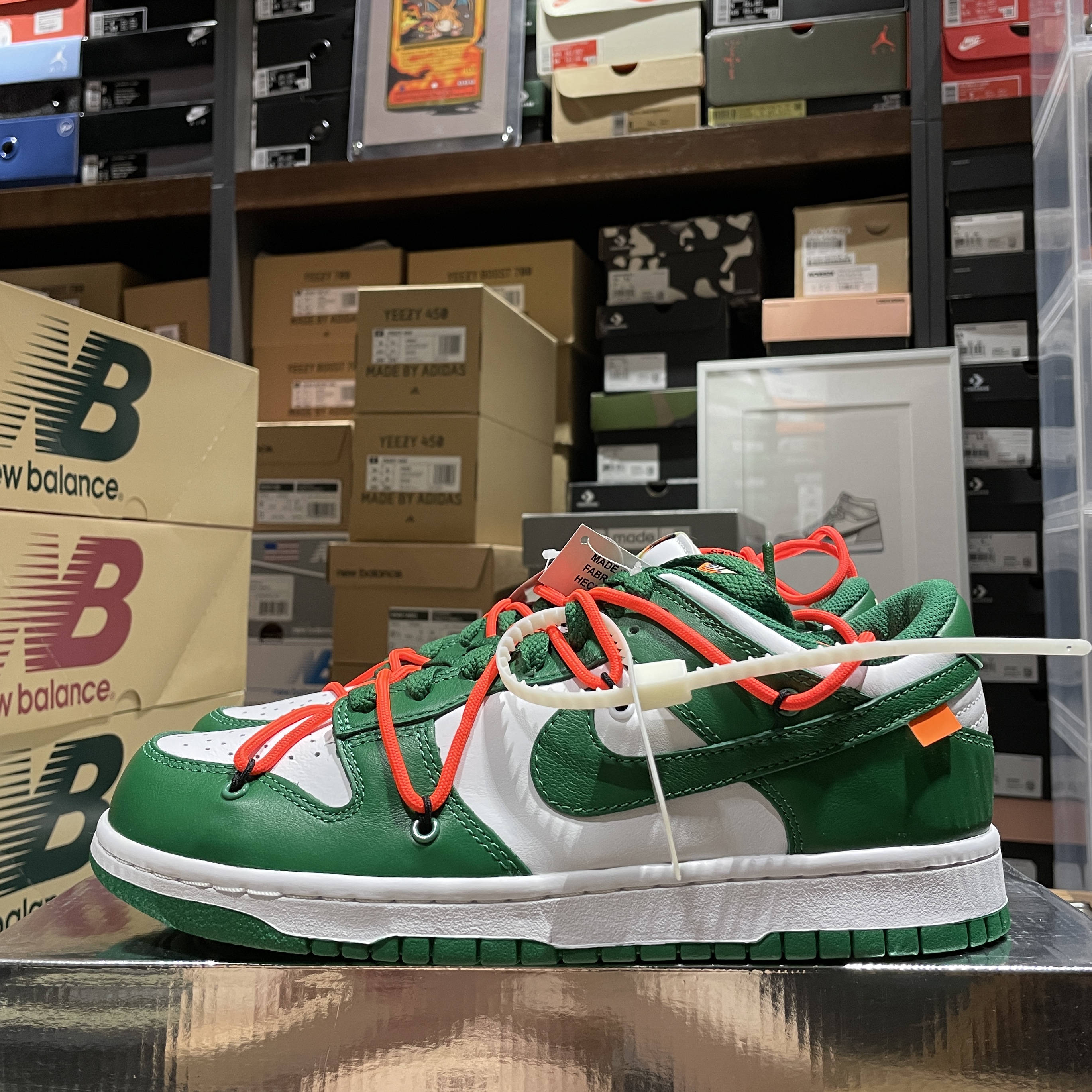 Nike x Off-White Dunk Low Pine Green 착용 스타일