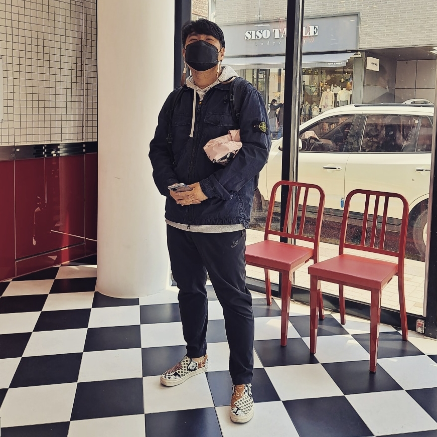 KREAM 프로필 이미지