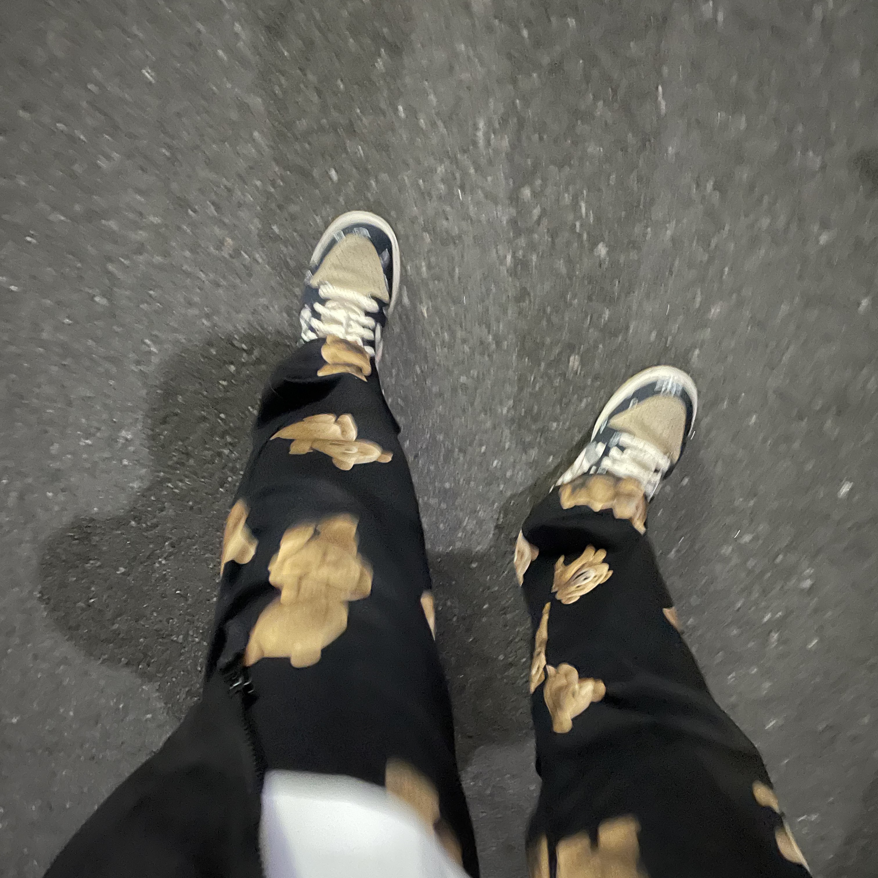 Nike x Travis Scott SB Dunk Low 착용 스타일