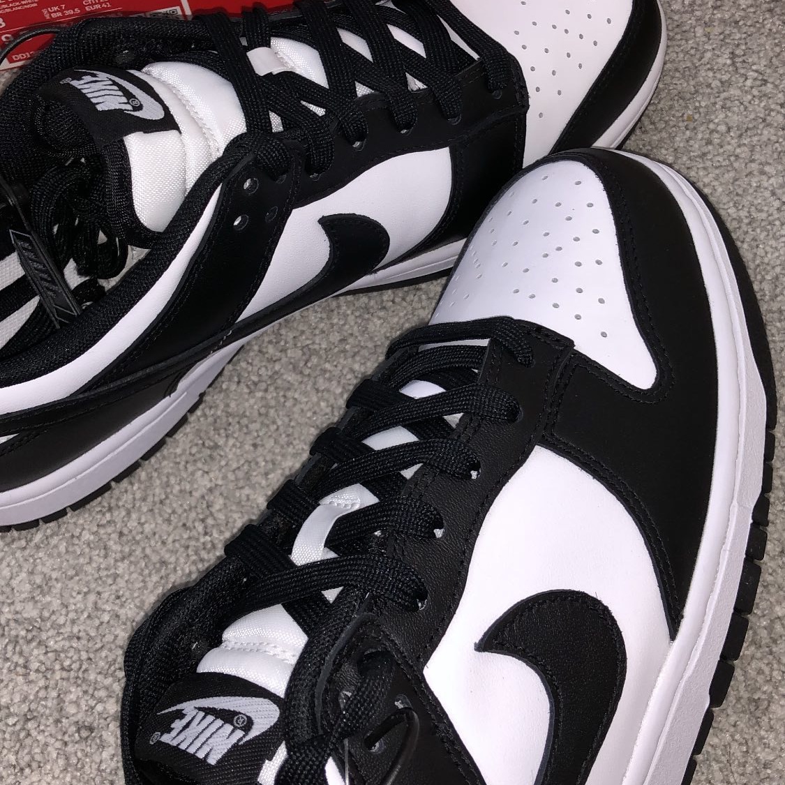 Nike Dunk Low Retro Black 착용 스타일