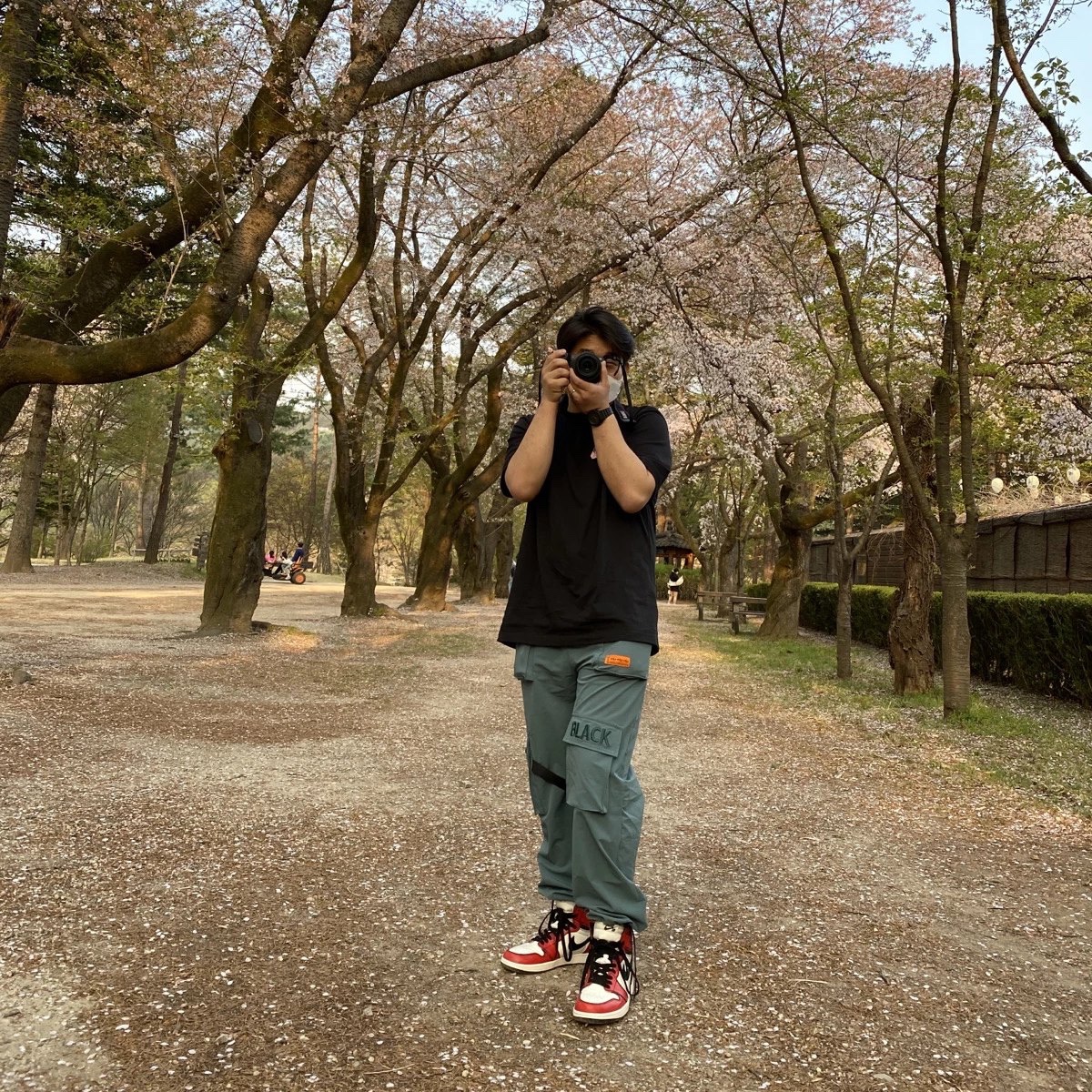 Jordan 1 Retro High OG Defiant SB LA to Chicago, Palace Tri-To-Help T-Shirt Baby Pink - 20FW 착용 스타일 - 2