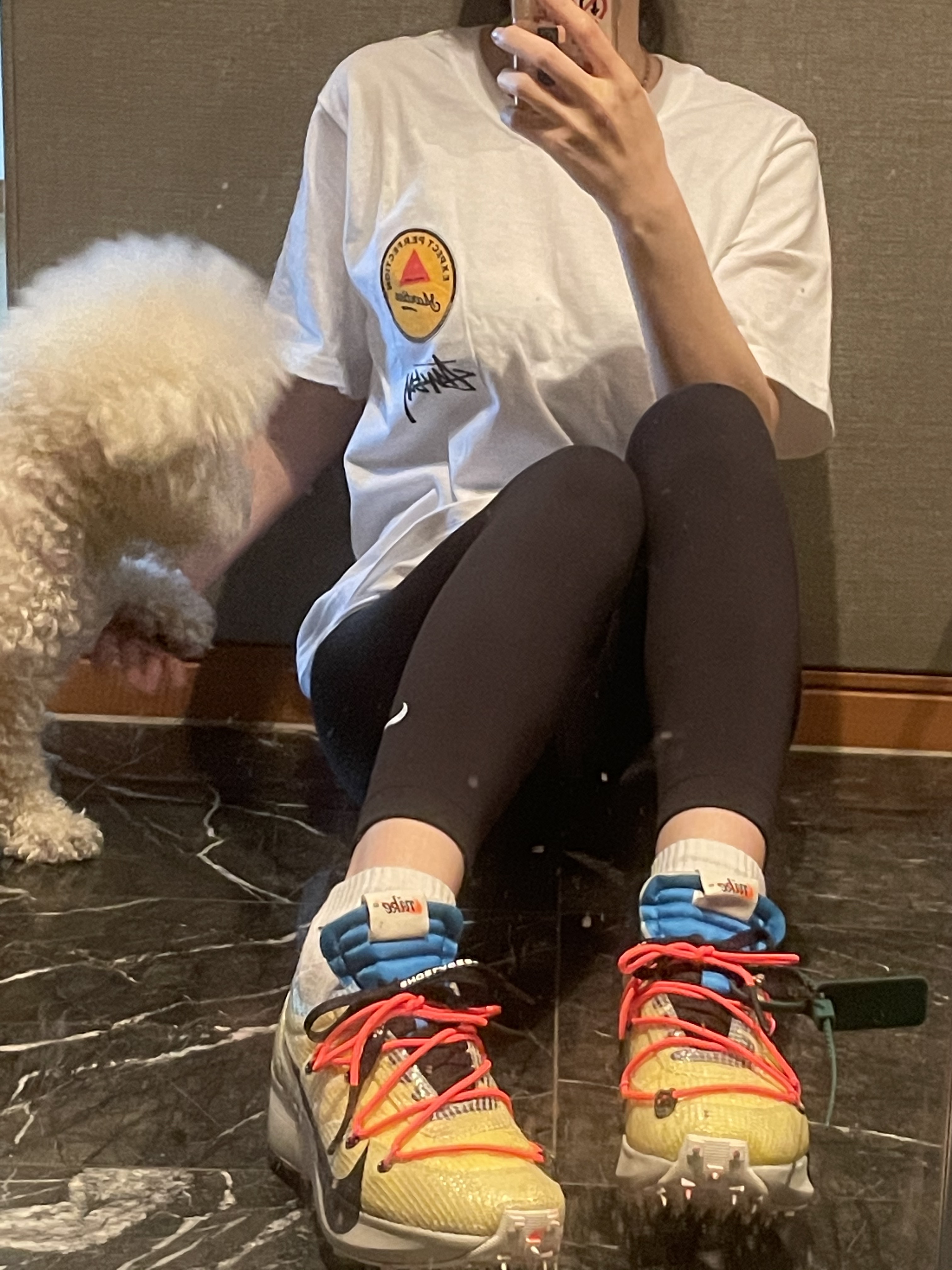 Stussy x Martine Rose 40 WT T-Shirt, (W) Nike x Off-White Vapor Street Tour Yellow 착용 스타일 - 2