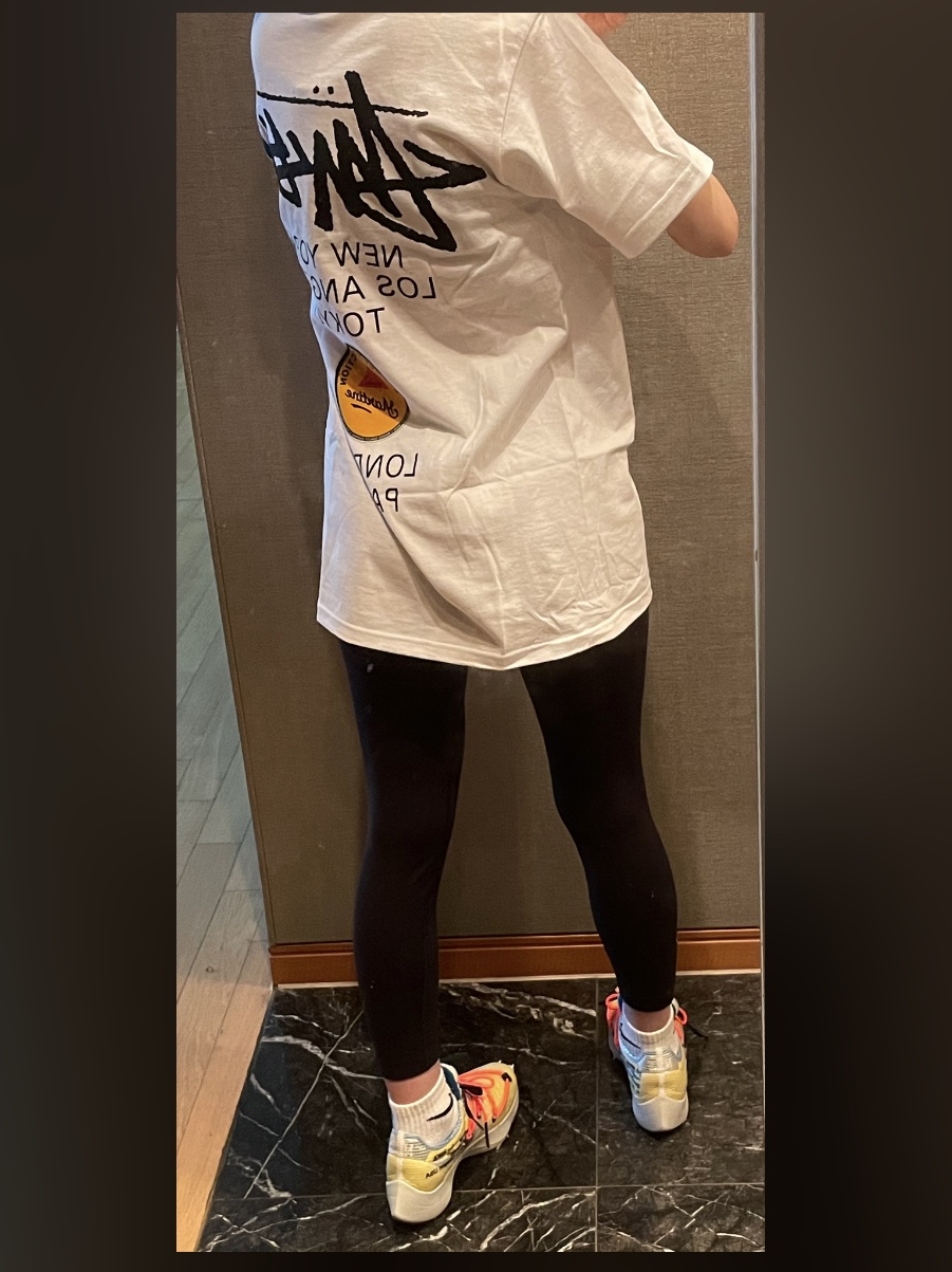 Stussy x Martine Rose 40 WT T-Shirt, (W) Nike x Off-White Vapor Street Tour Yellow 착용 스타일 - 1