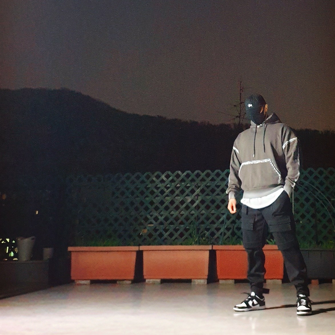 Nike Dunk Low Retro Black 착용 스타일 - 1