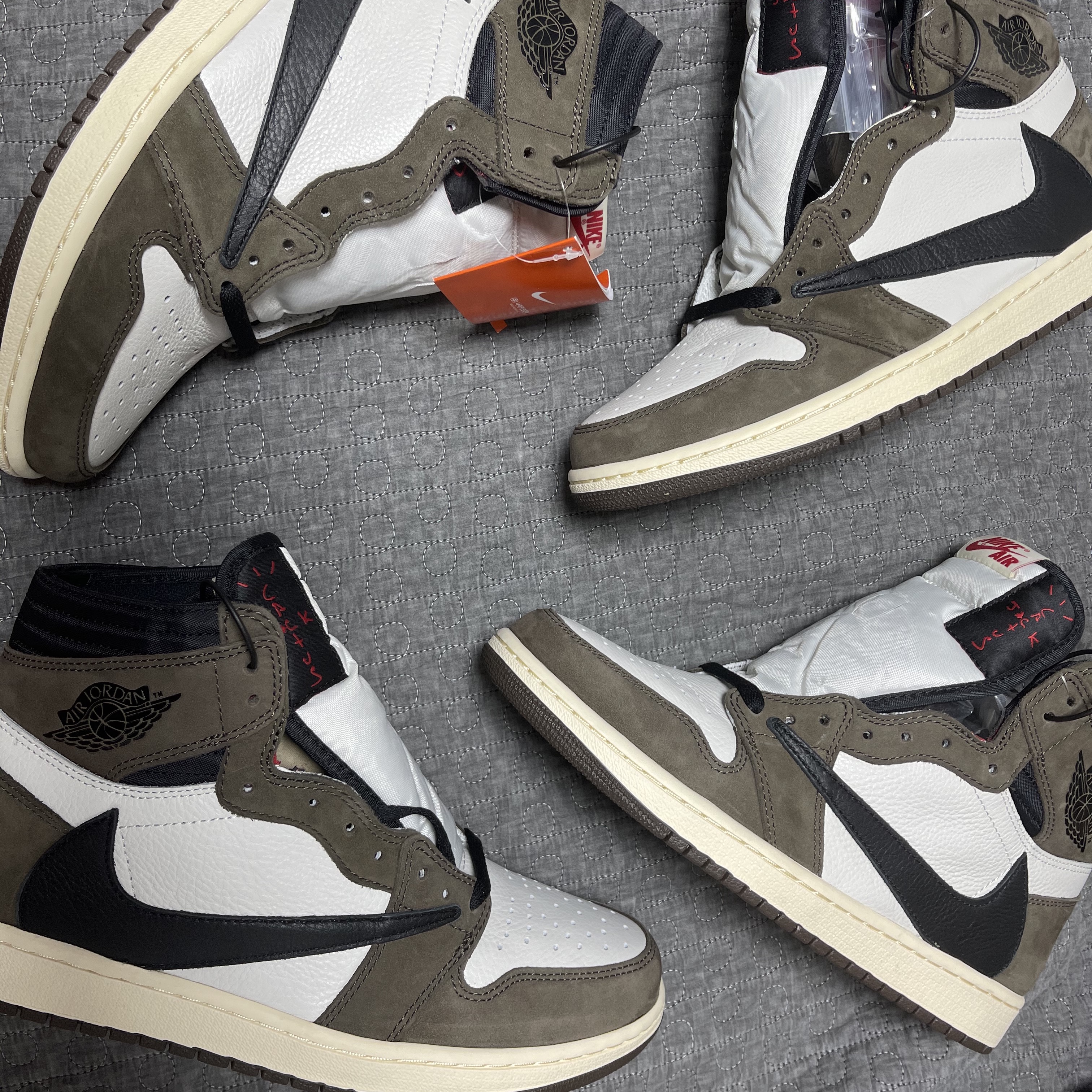 Jordan 1 x Travis Scott Retro High OG SP Mocha 착용 스타일