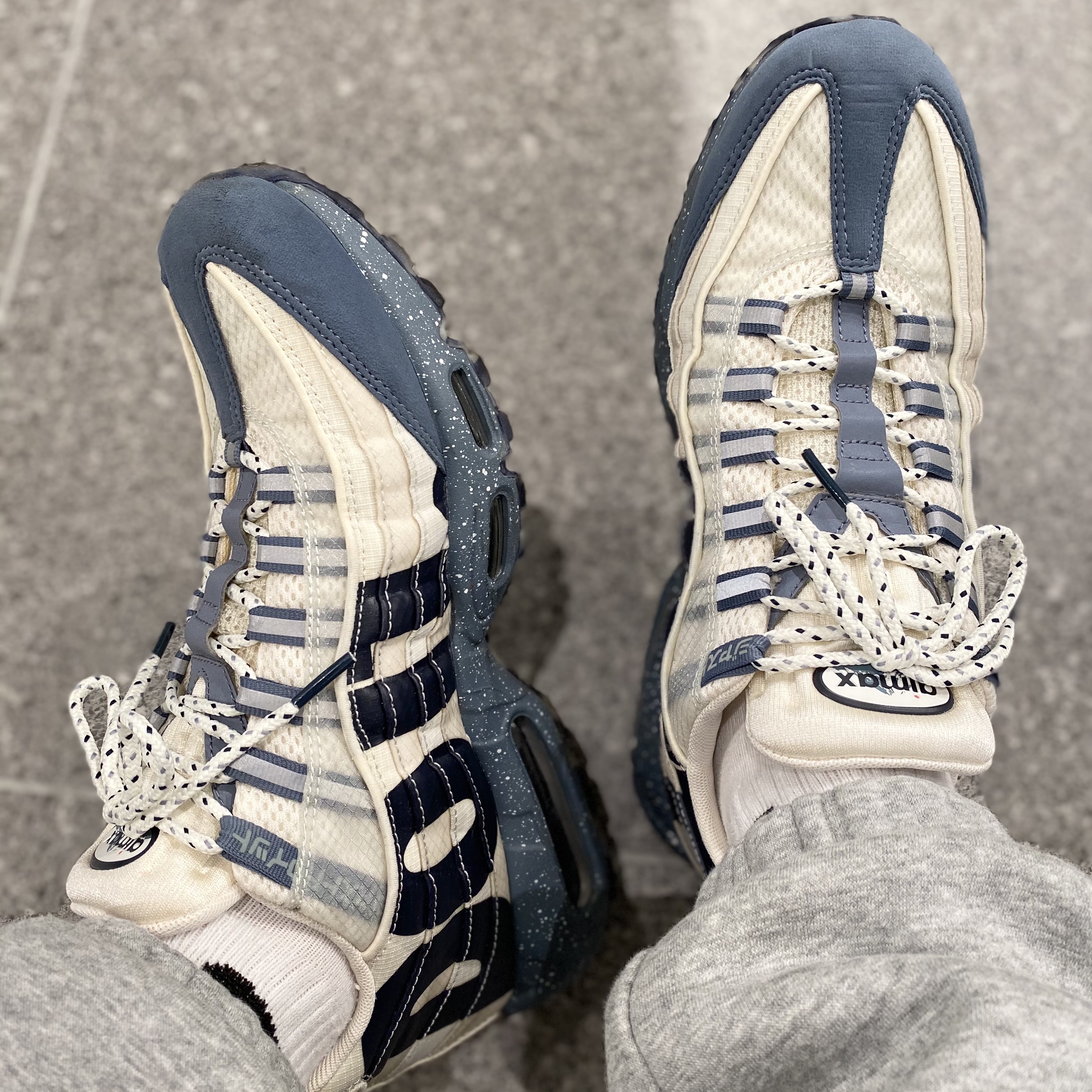 Nike Air Max 95 Just Do It Mt. Fuji 착용 스타일